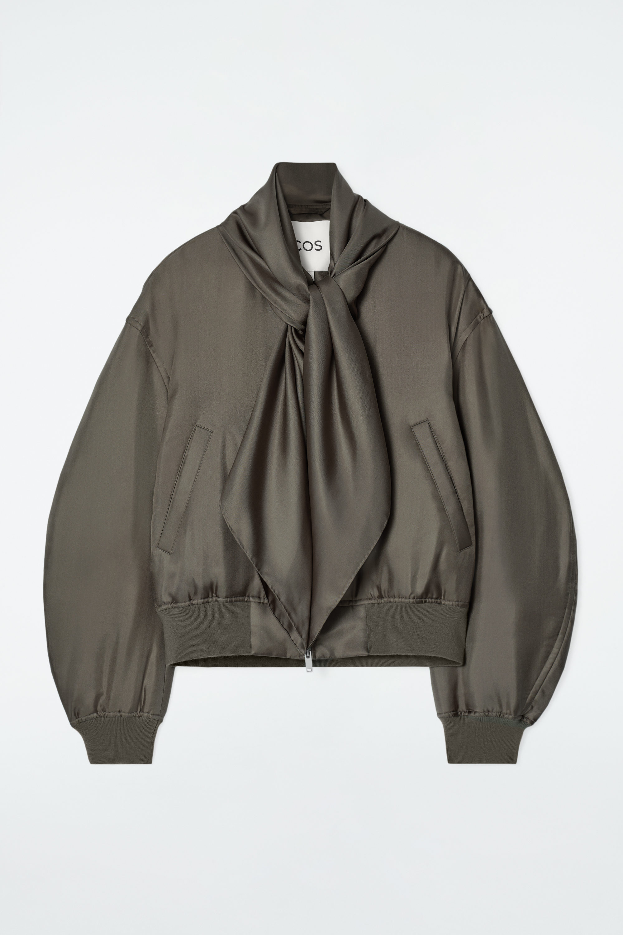 Puffer Jackets | COS