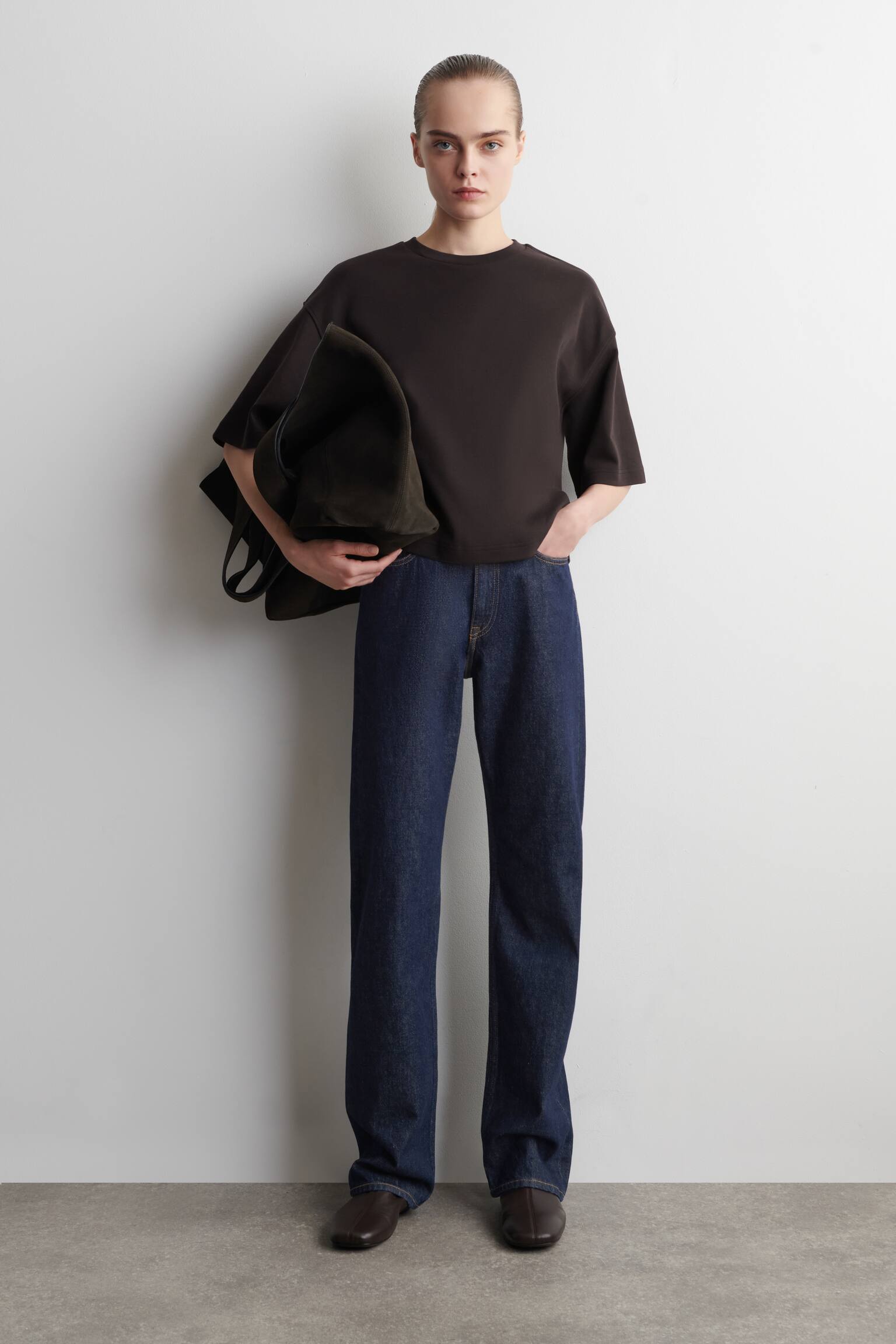 T-SHIRT OVERSIZE IN COTONE DAL TAGLIO BOXY - MARRONE SCURO/BIANCO/NERO/GIALLO BURRO - 5