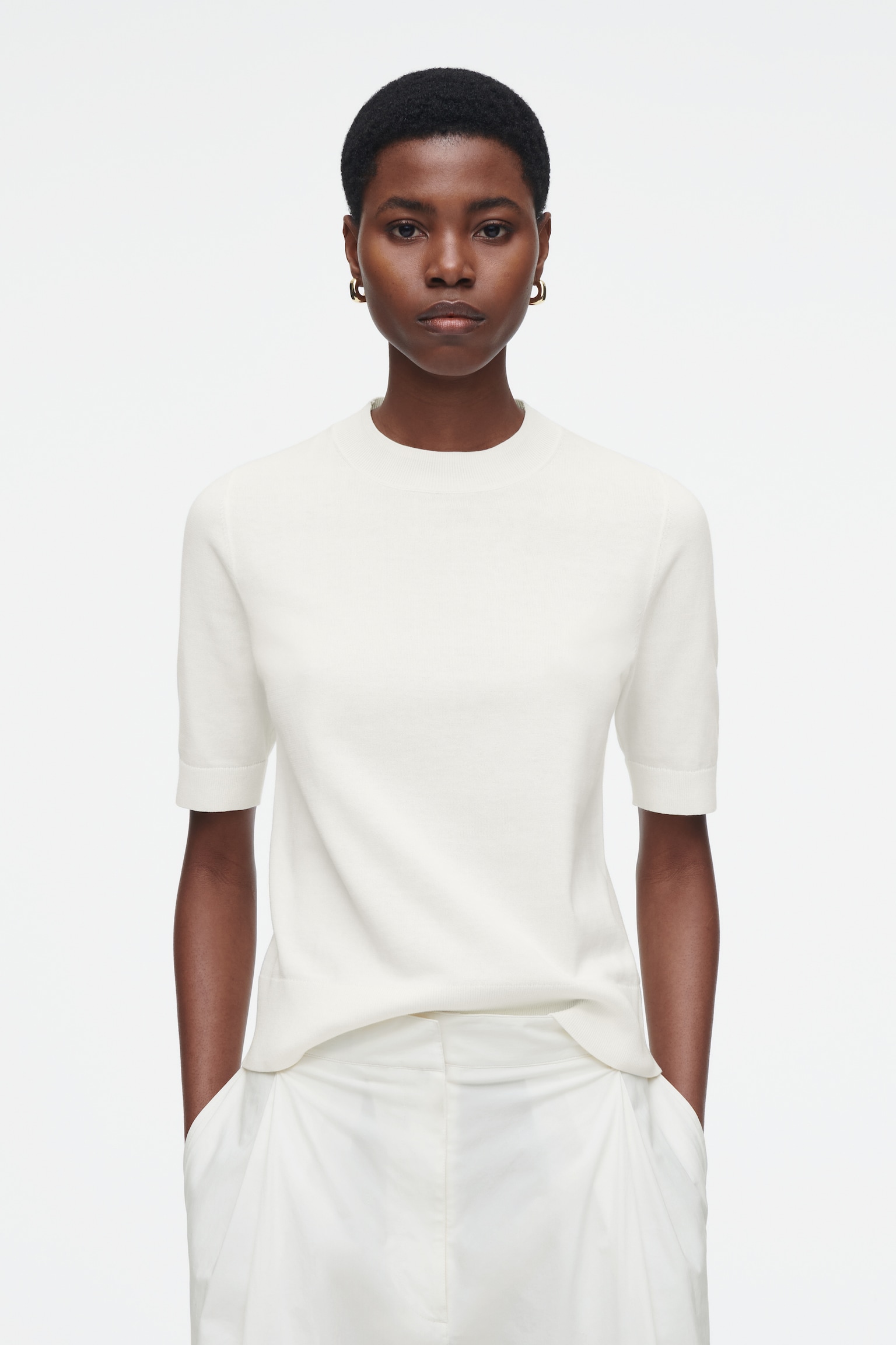 T-SHIRT REGULAR EN MAILLE - ÉCRU/ÉCRU / RAYÉ/ROUGE