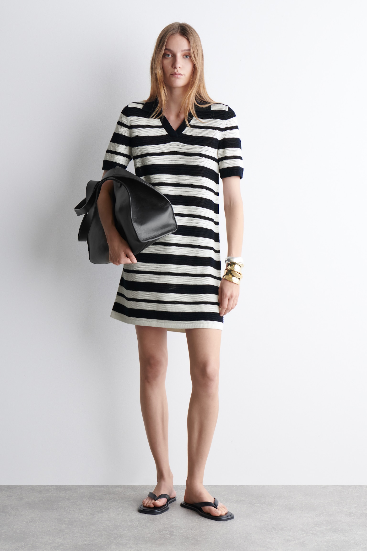 ROBE COURTE FAÇON POLO EN MAILLE AJOURÉE - BLANC / RAYURES