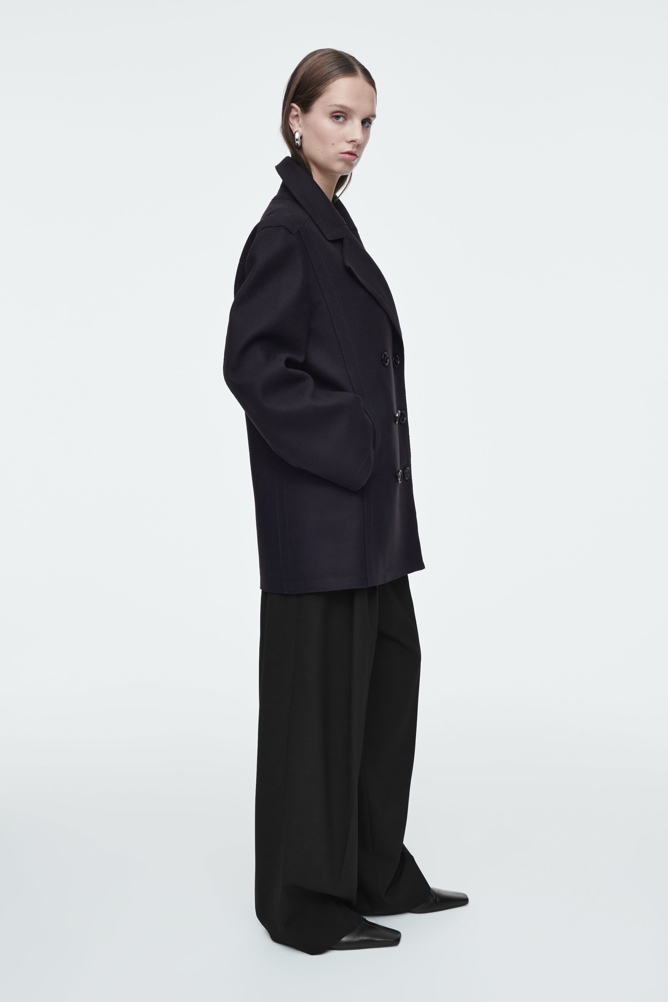 RELAXED WOOL PEA COAT
