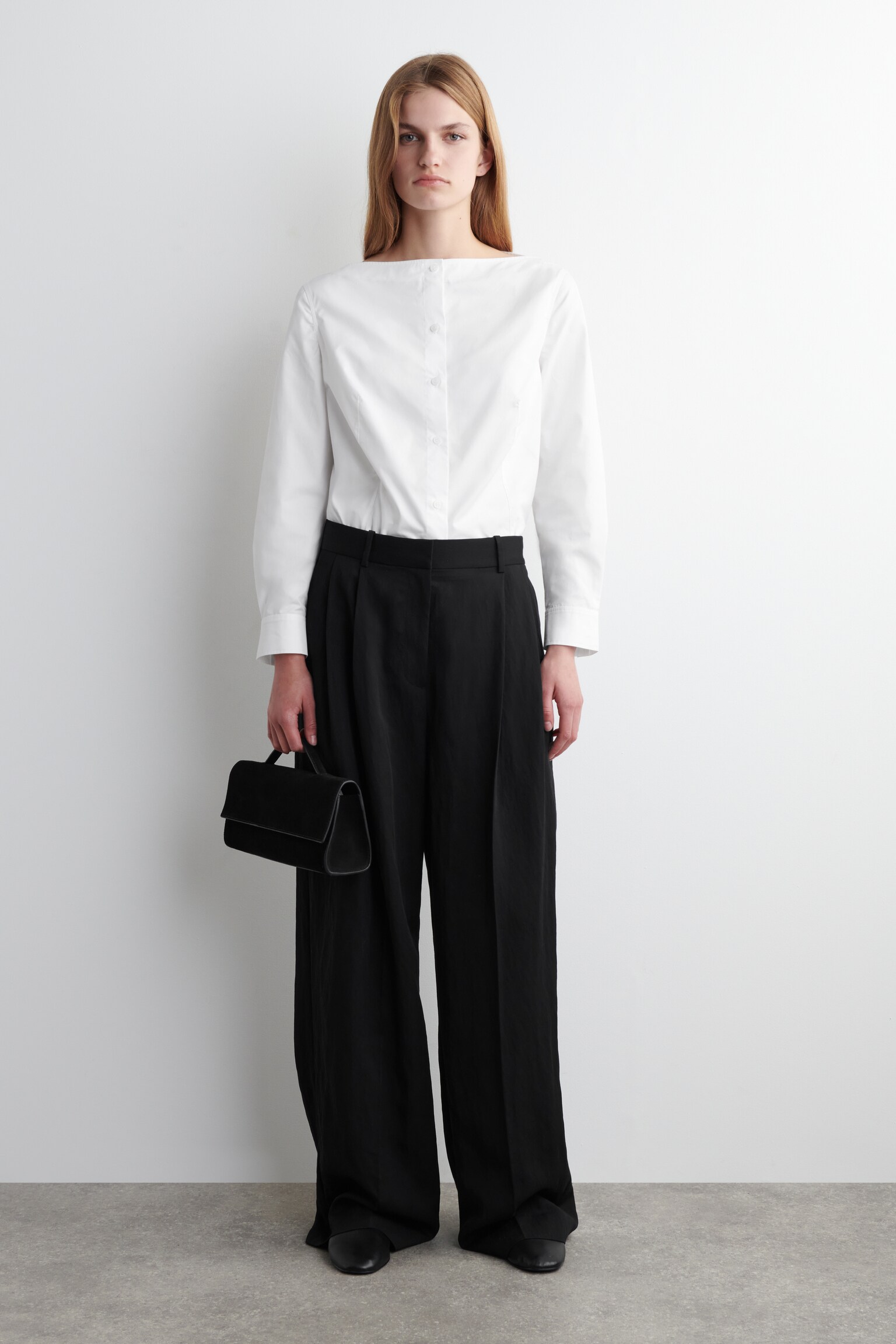 PANTALON DÉCONTRACTÉ LARGE ET FLUIDE - NOIR/BORDEAUX/ROSE CLAIR