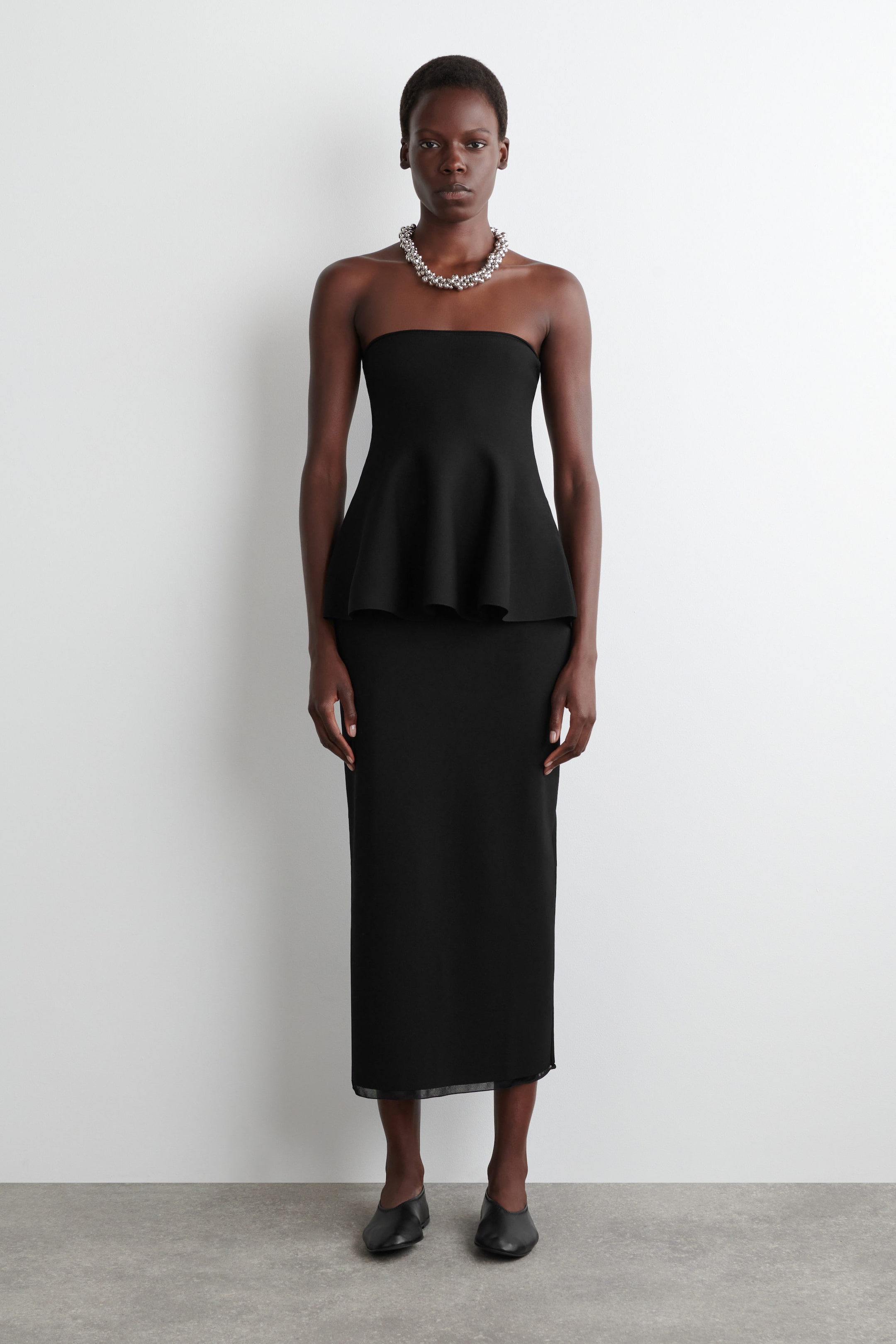 JUPE MIDI EN MAILLE FINITION DIAPHANE