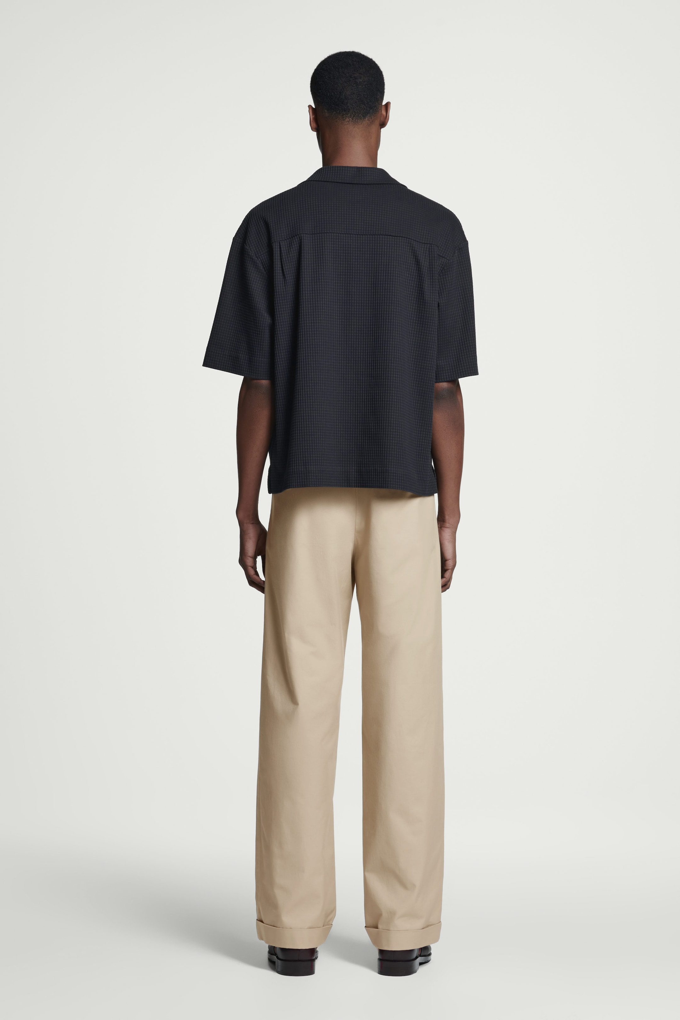 RELAXED TEXTURED COTTON RESORT SHIRT