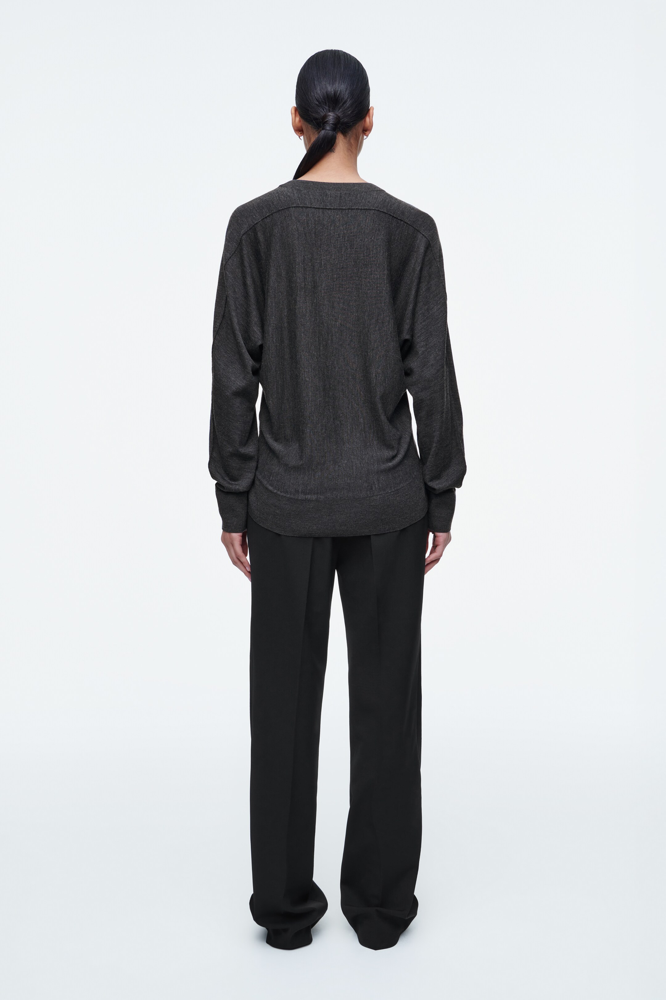 View larger image: ROUNDED MERINO WOOL JUMPER - GREY MÉLANGE - Ladies | H&M GB 5