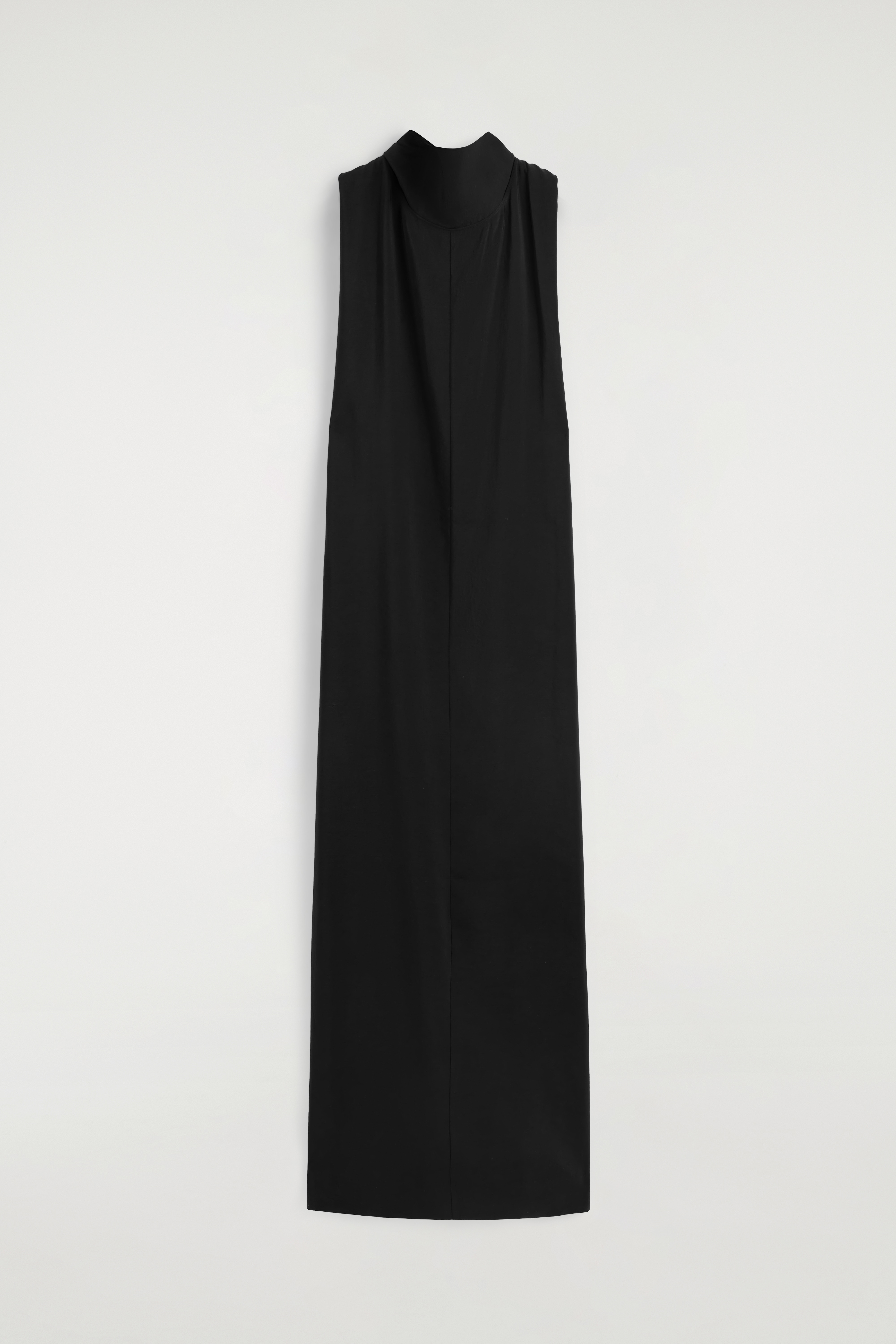 DRAPIERTES MAXIKLEID MIT HOHEM KRAGEN - SCHWARZ