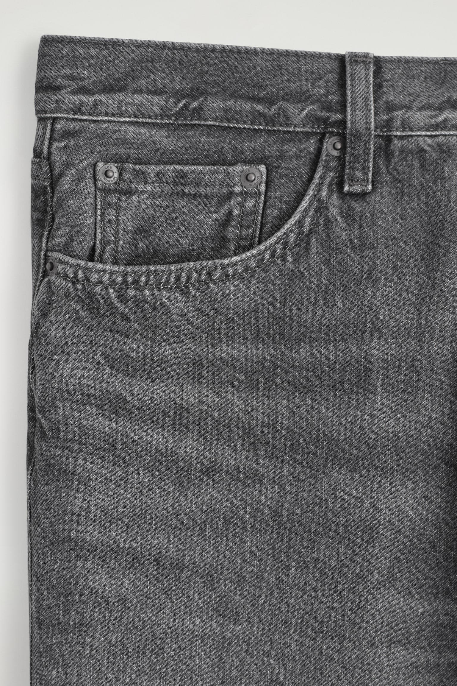 RIDER STRAIGHT-LEG JEANS - WASHED BLACK/FADED BLUE/WHITE - 6