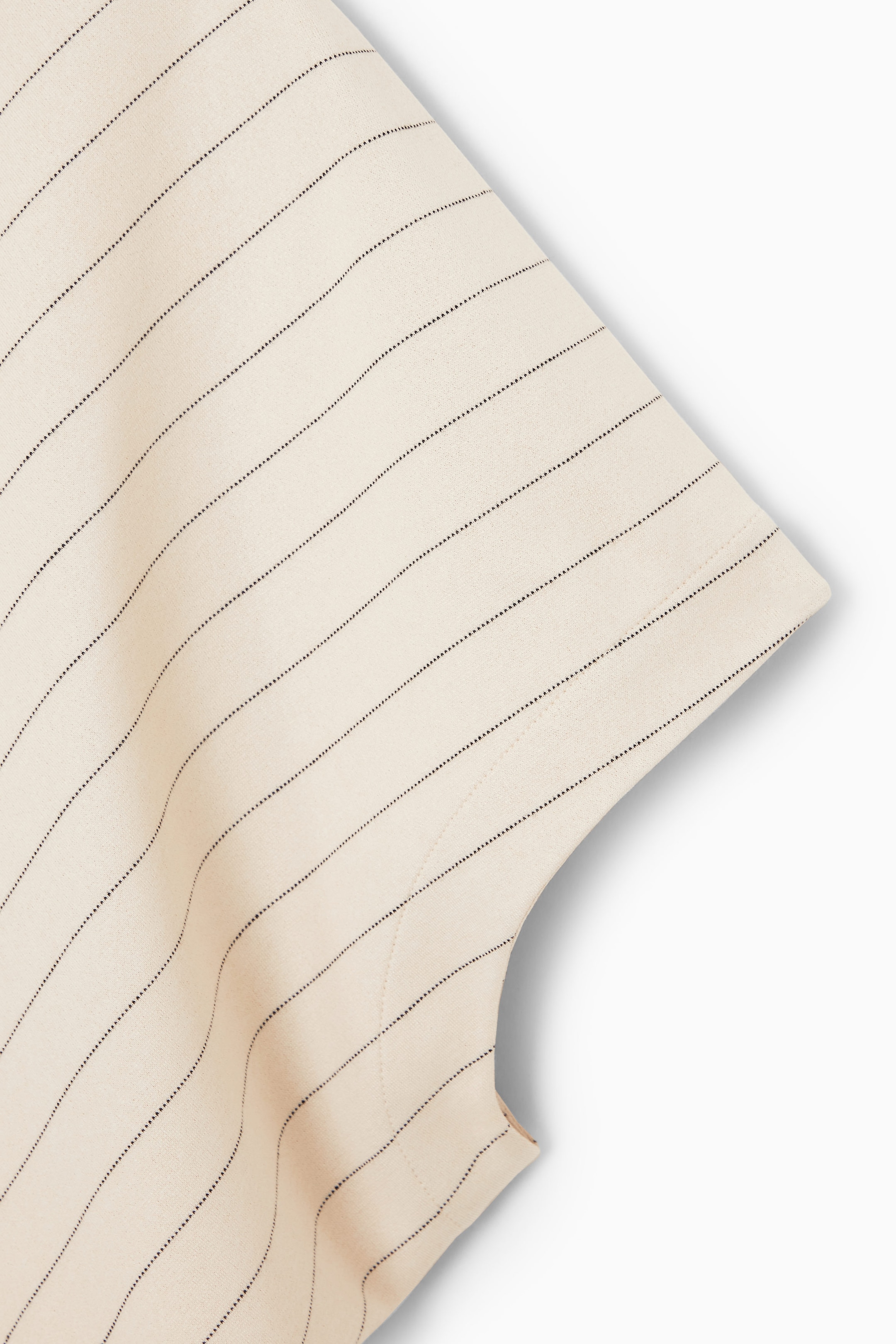 StillMedia/DescriptiveDetail