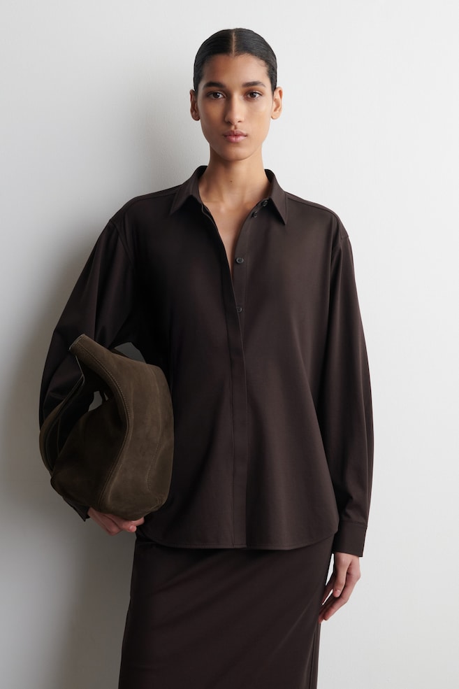 PIMA COTTON-JERSEY SHIRT — DARK BROWN