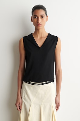 SAILOR-COLLAR KNITTED COTTON-SILK TOP — BLACK 1