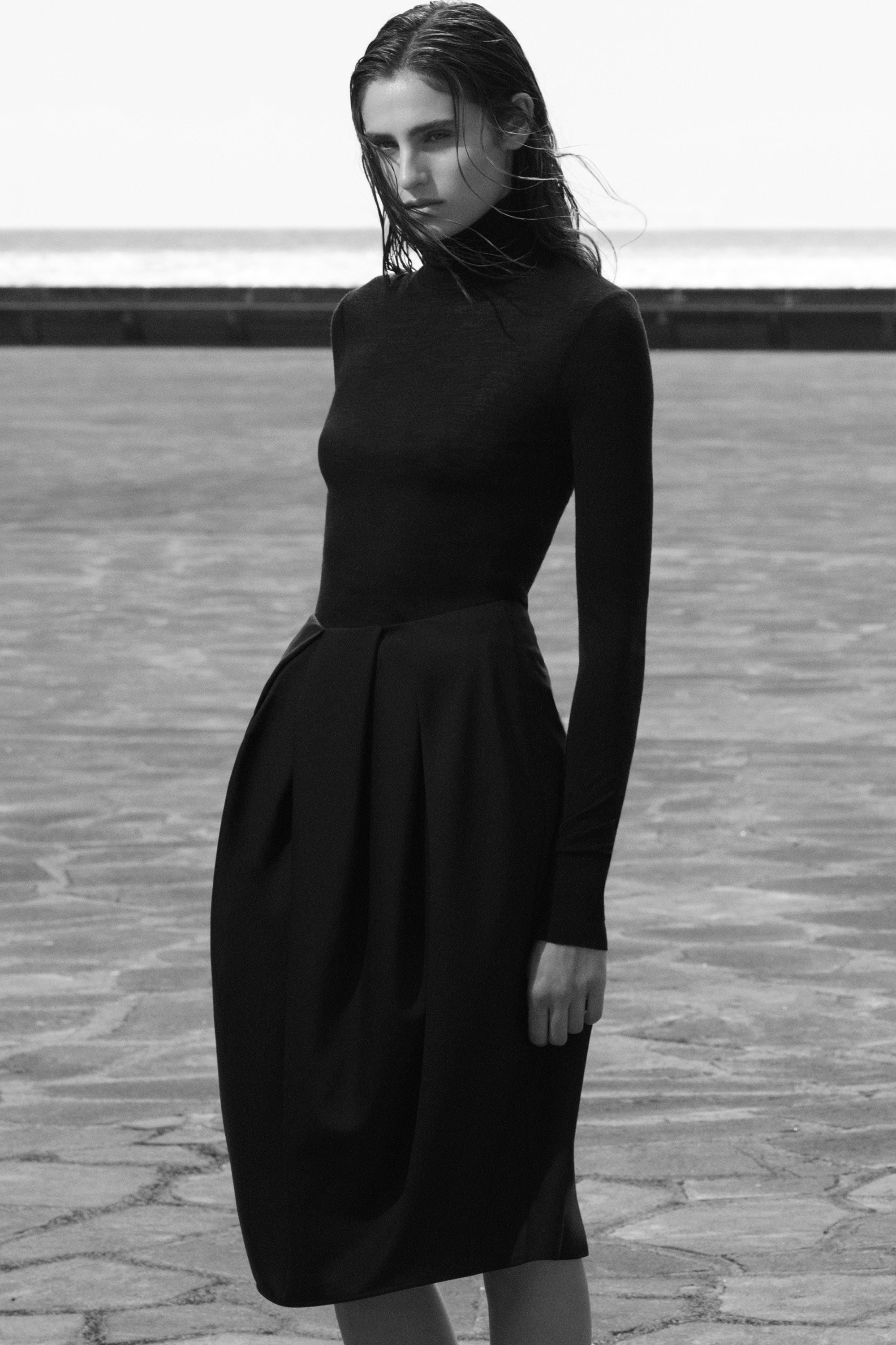 PLEATED WOOL MIDI TULIP SKIRT - BLACK | COS CA