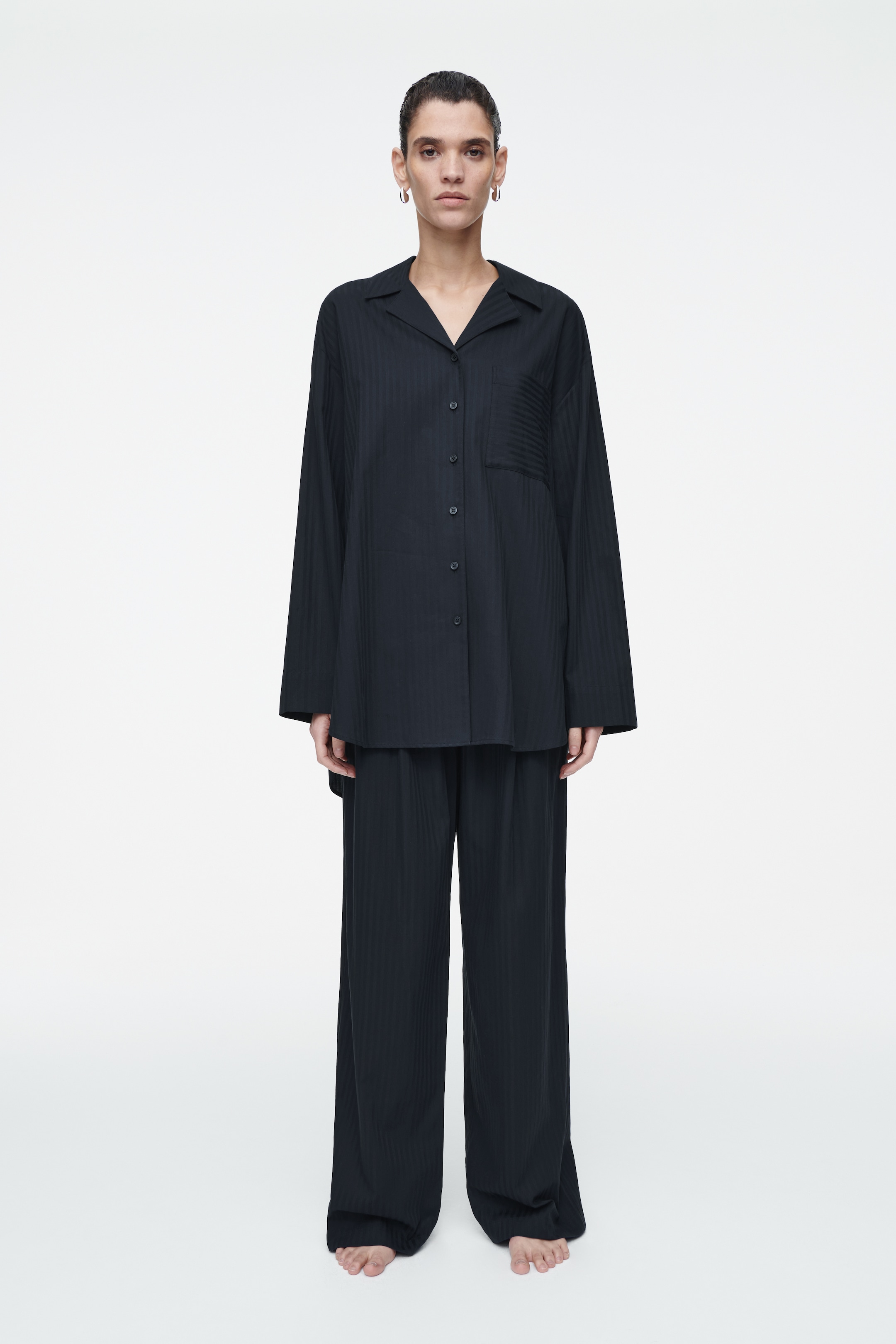 Ingrandisci l'immagine: STRIPED COTTON PYJAMA SHIRT - NAVY / STRIPED - DONNA | H&M CH 2