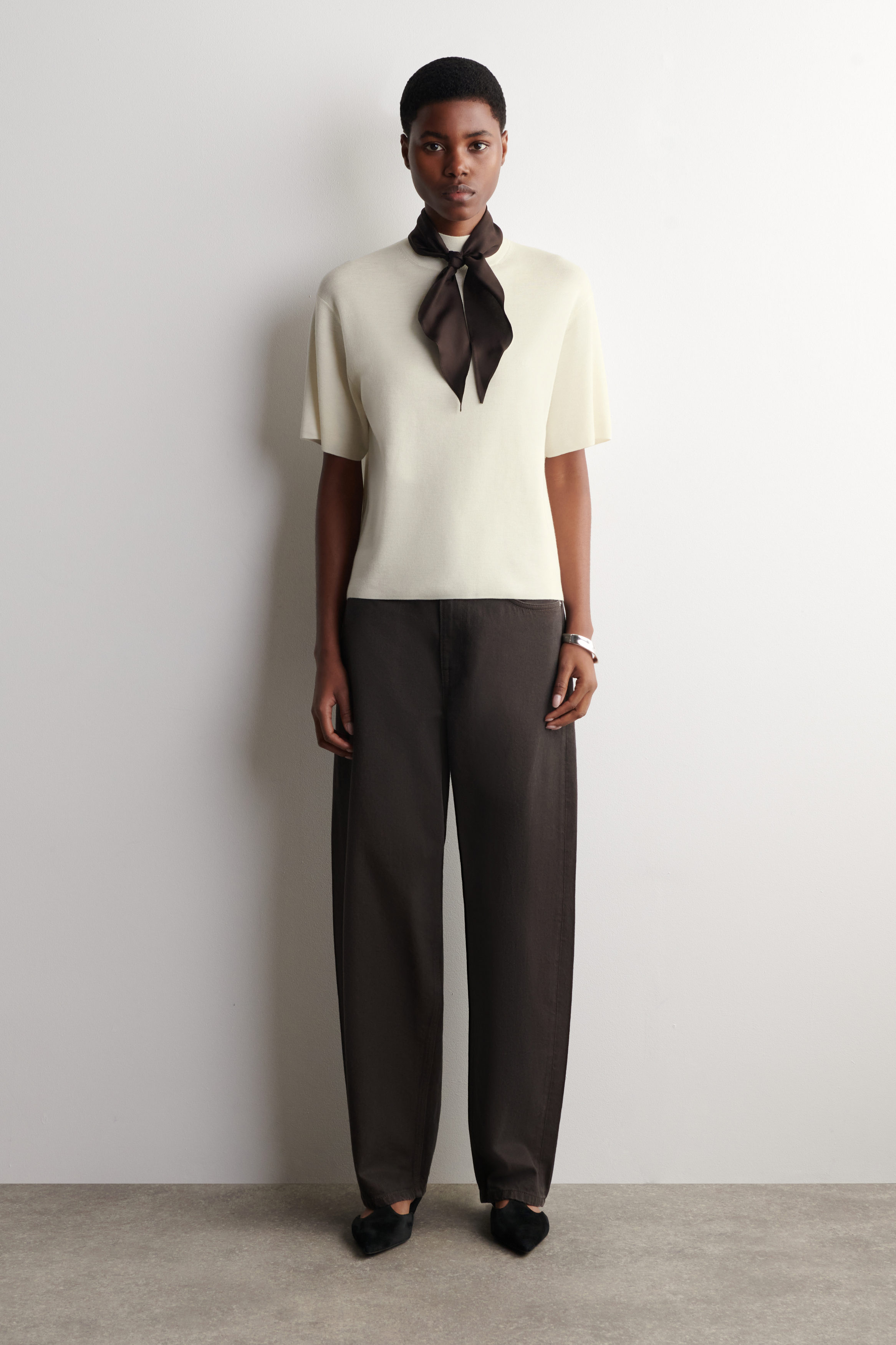 SCARF-DETAIL MERINO WOOL T-SHIRT - IVORY / CHOCOLATE | COS