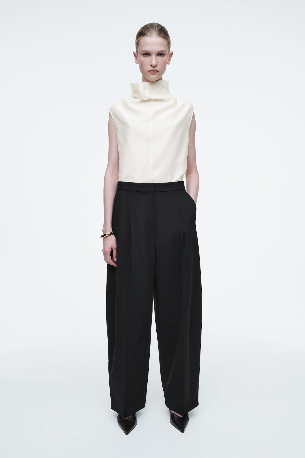 WOOL-BLEND WIDE-LEG PANTS - BLACK | COS US