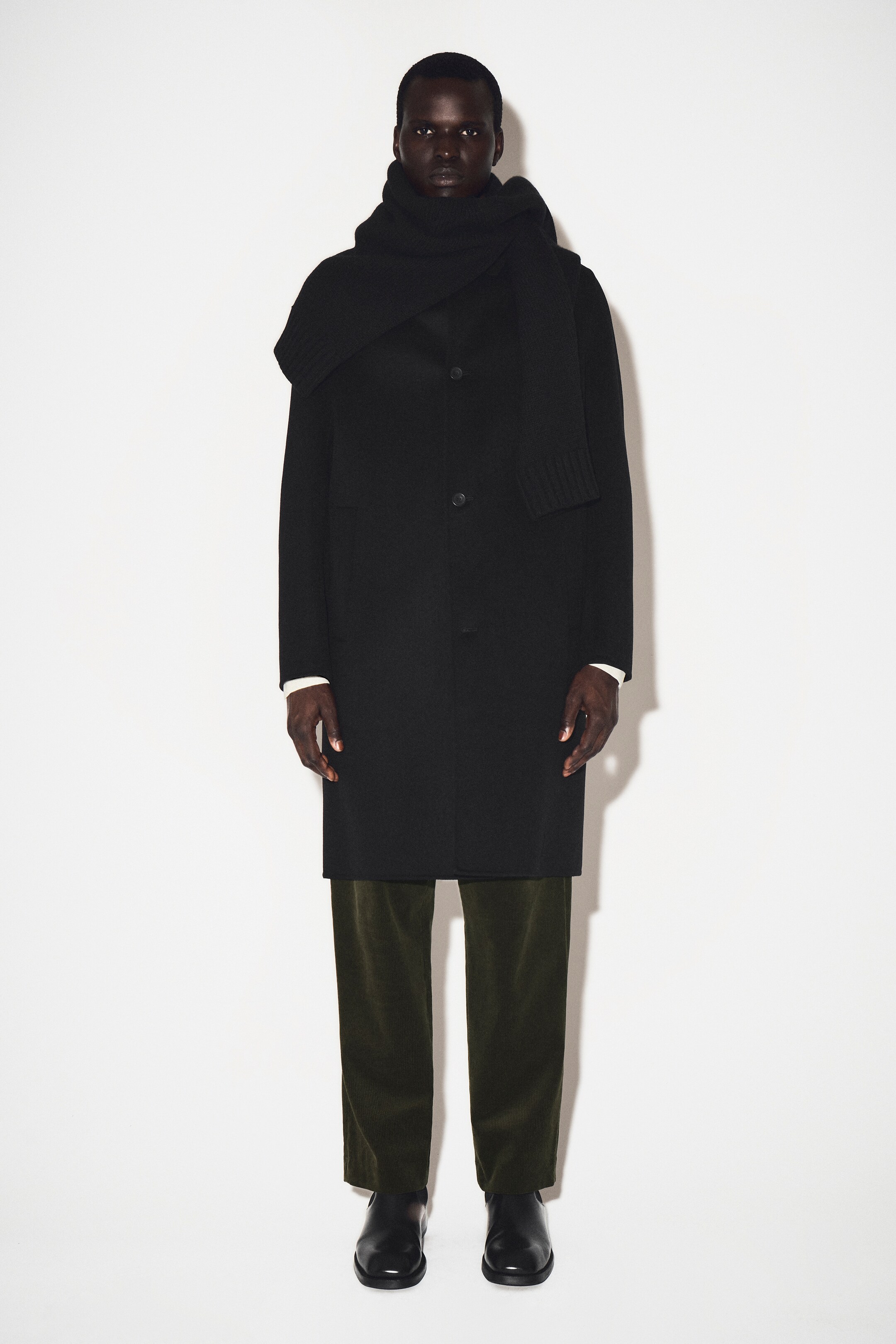 Größeres Bild anzeigen: LANGER CAR COAT AUS DOUBLEFACE-WOLLE - SCHWARZ - Men | H&M AT 7