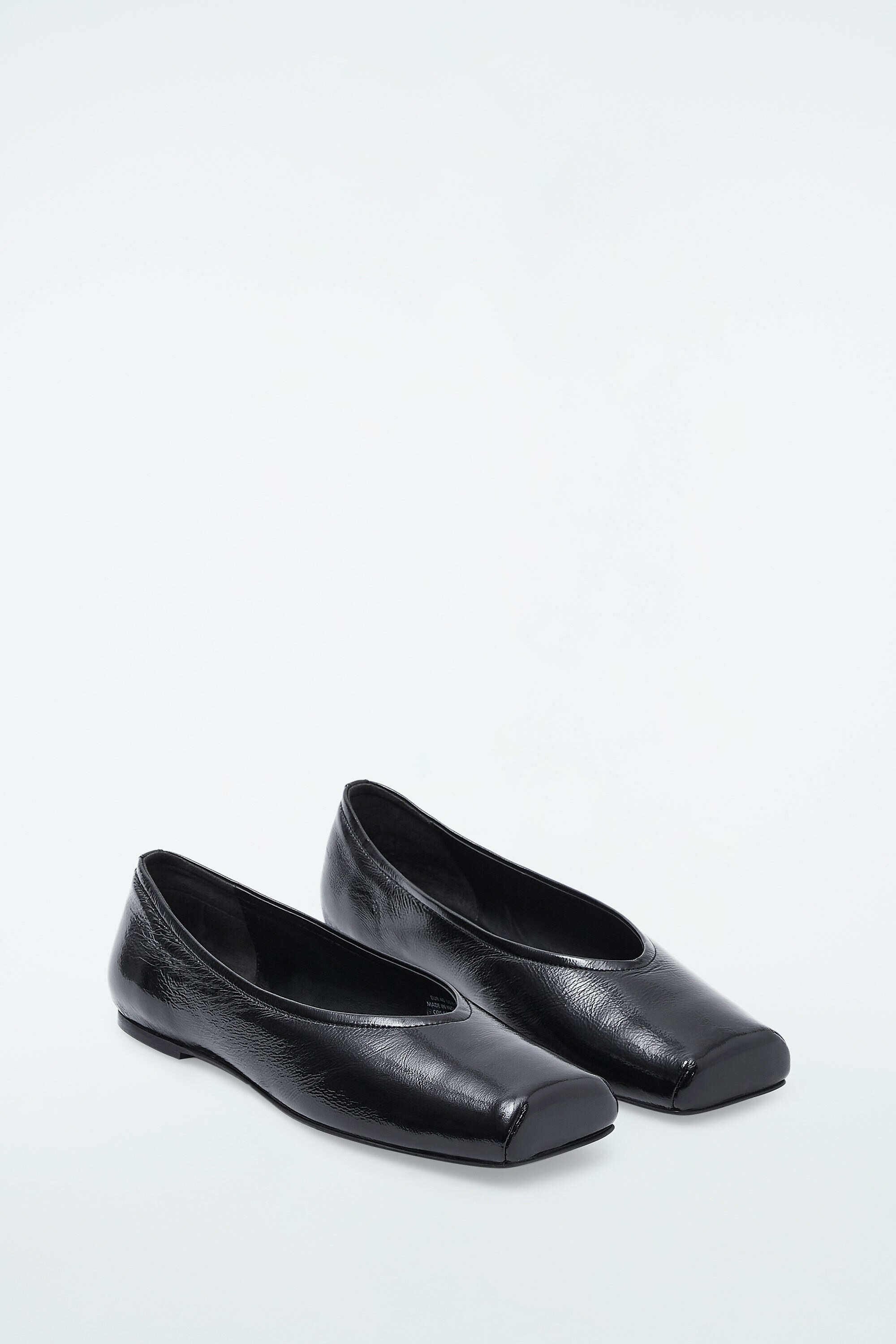 Square Ballet Pumps ブラック 靴 OHOTORO Square Ballet Pumps ワールド オンラインストア
