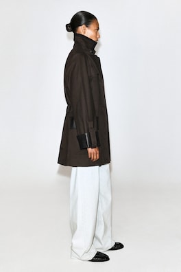 LEATHER-TRIMMED COTTON FIELD COAT — BROWN 5