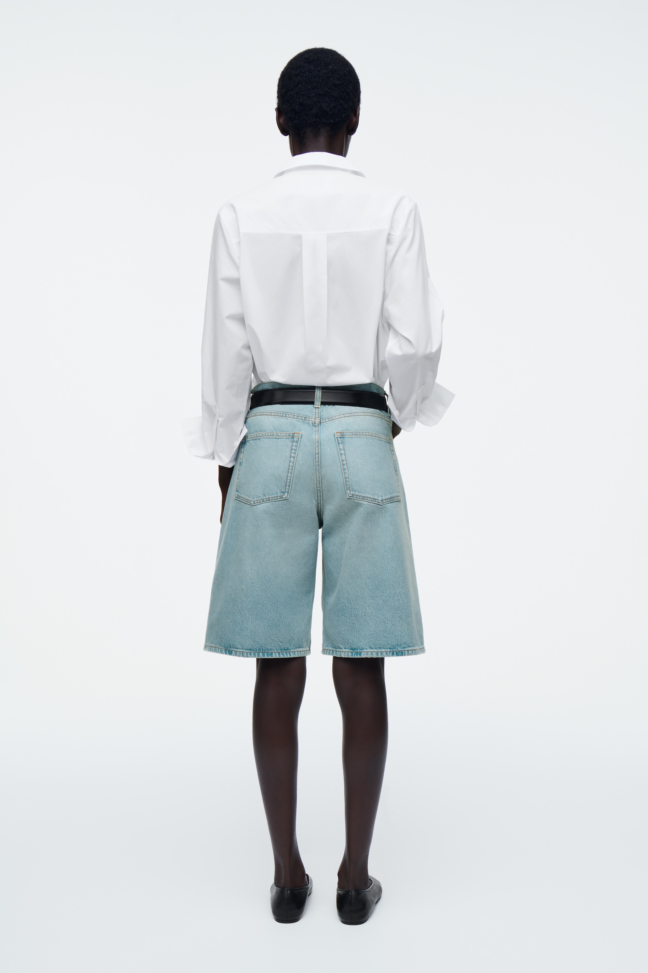 Grösseres Bild ansehen: LANGE JEANSSHORTS - HELLBLAU - DAMEN | H&M CH 4