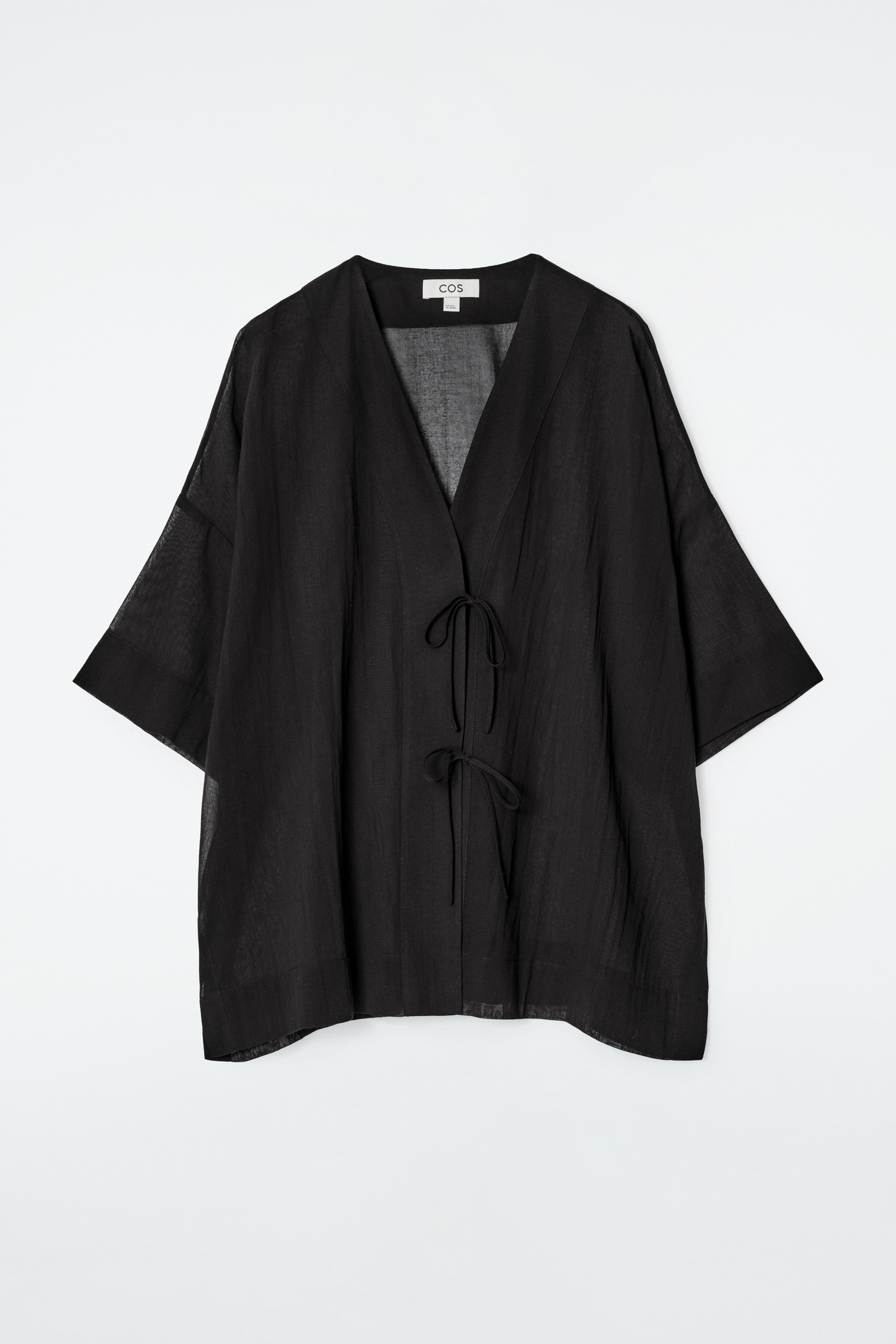 CRINKLED TIE-FRONT BEACH SHIRT - BLACK | COS