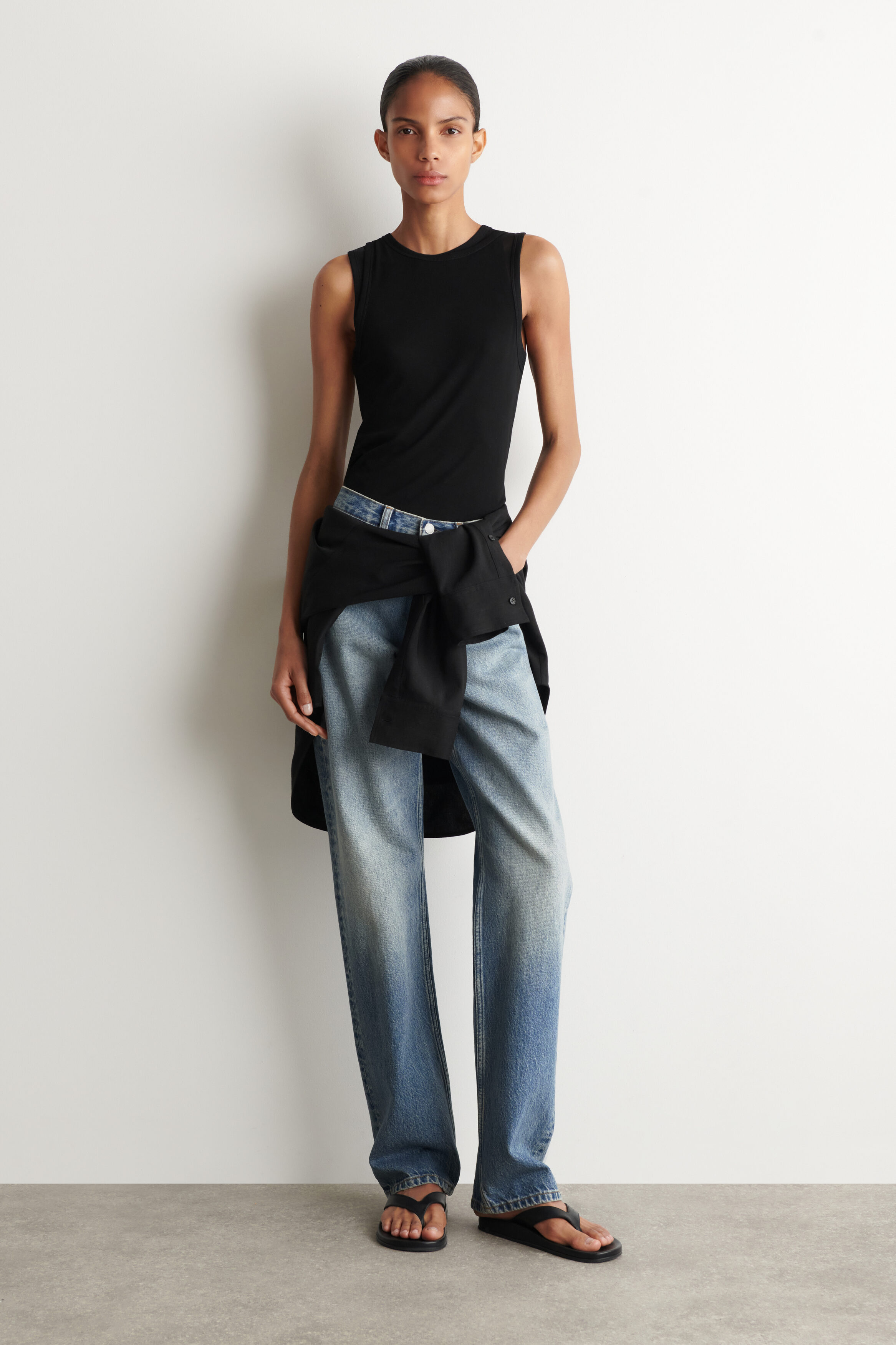 CHORD STRAIGHT-LEG JEANS - FADED BLUE | COS CH