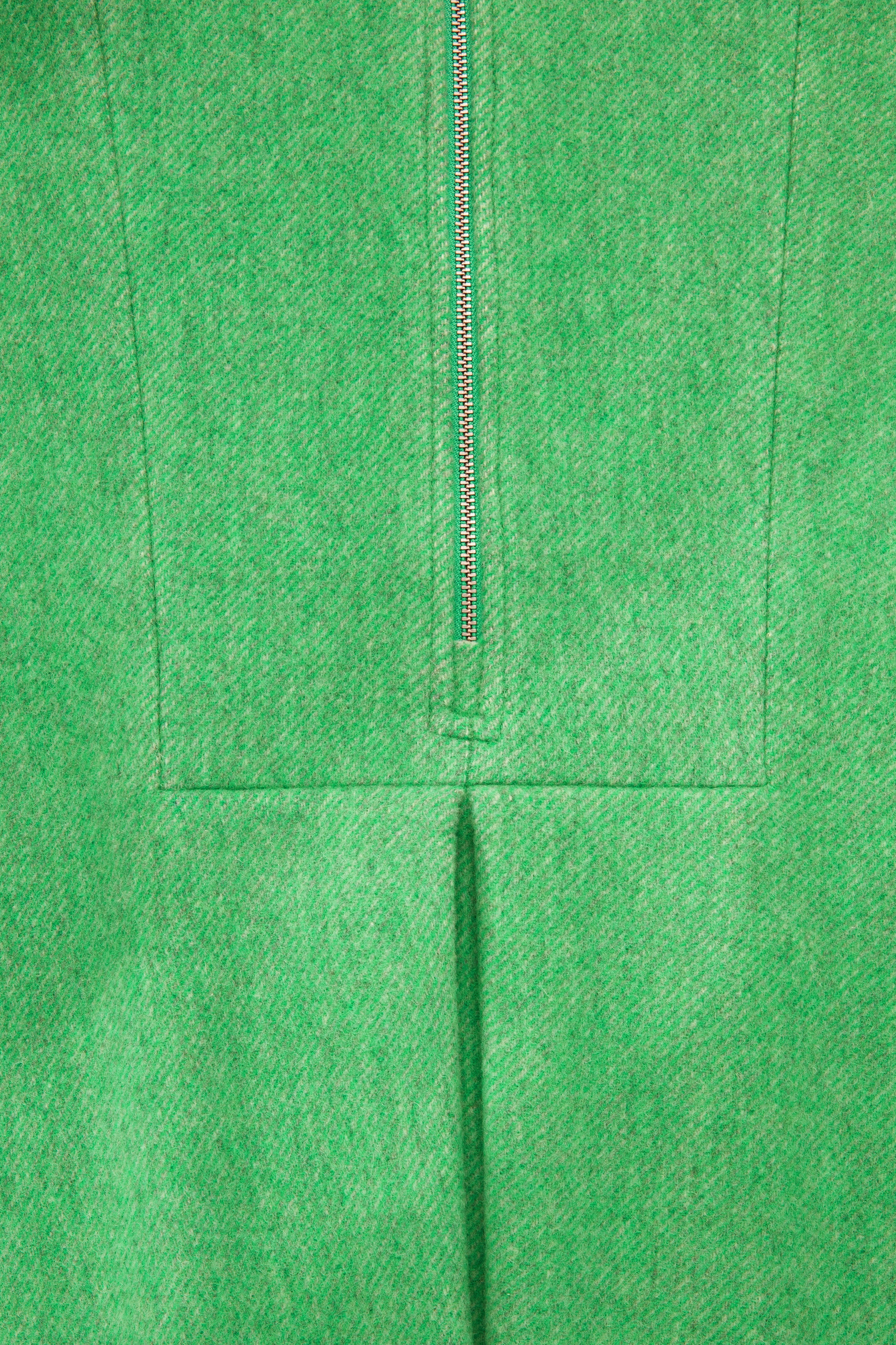 StillMedia/DescriptiveDetail