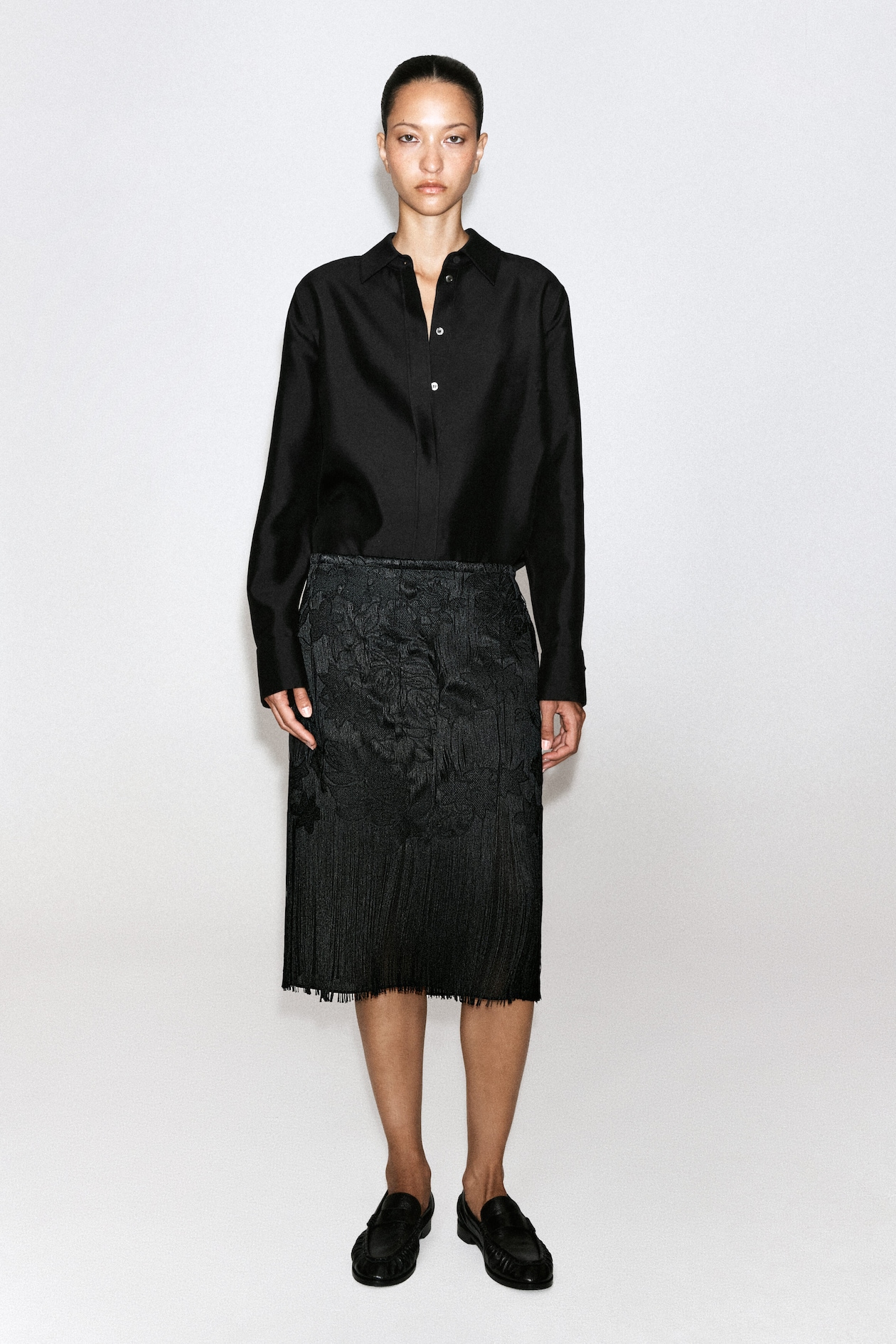 EMBROIDERED FRINGED MIDI SKIRT — CARBON
