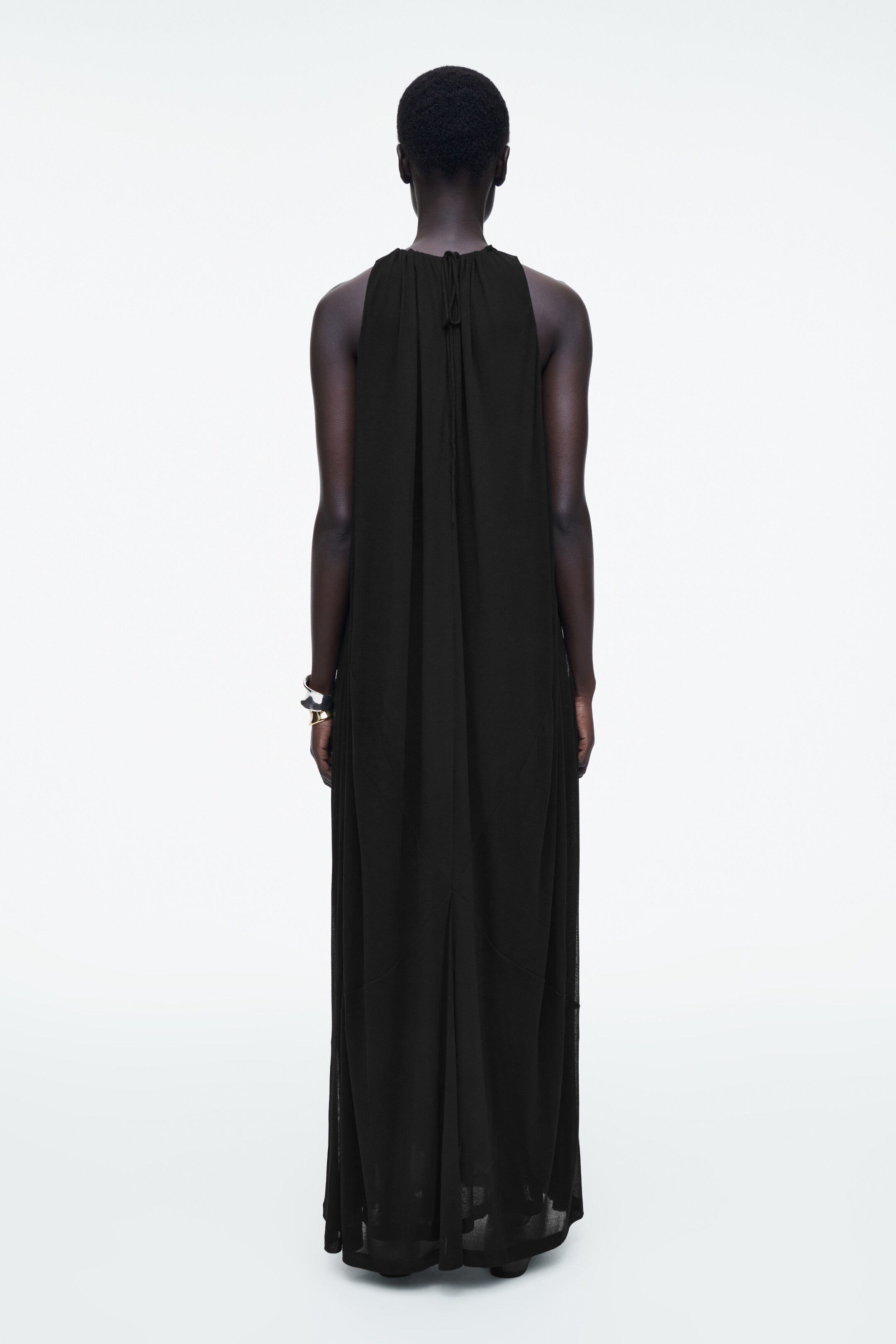 Agrandir l'image: ROBE LONGUE À ENCOLURE LICOU - NOIR - FEMME | H&M CH 3