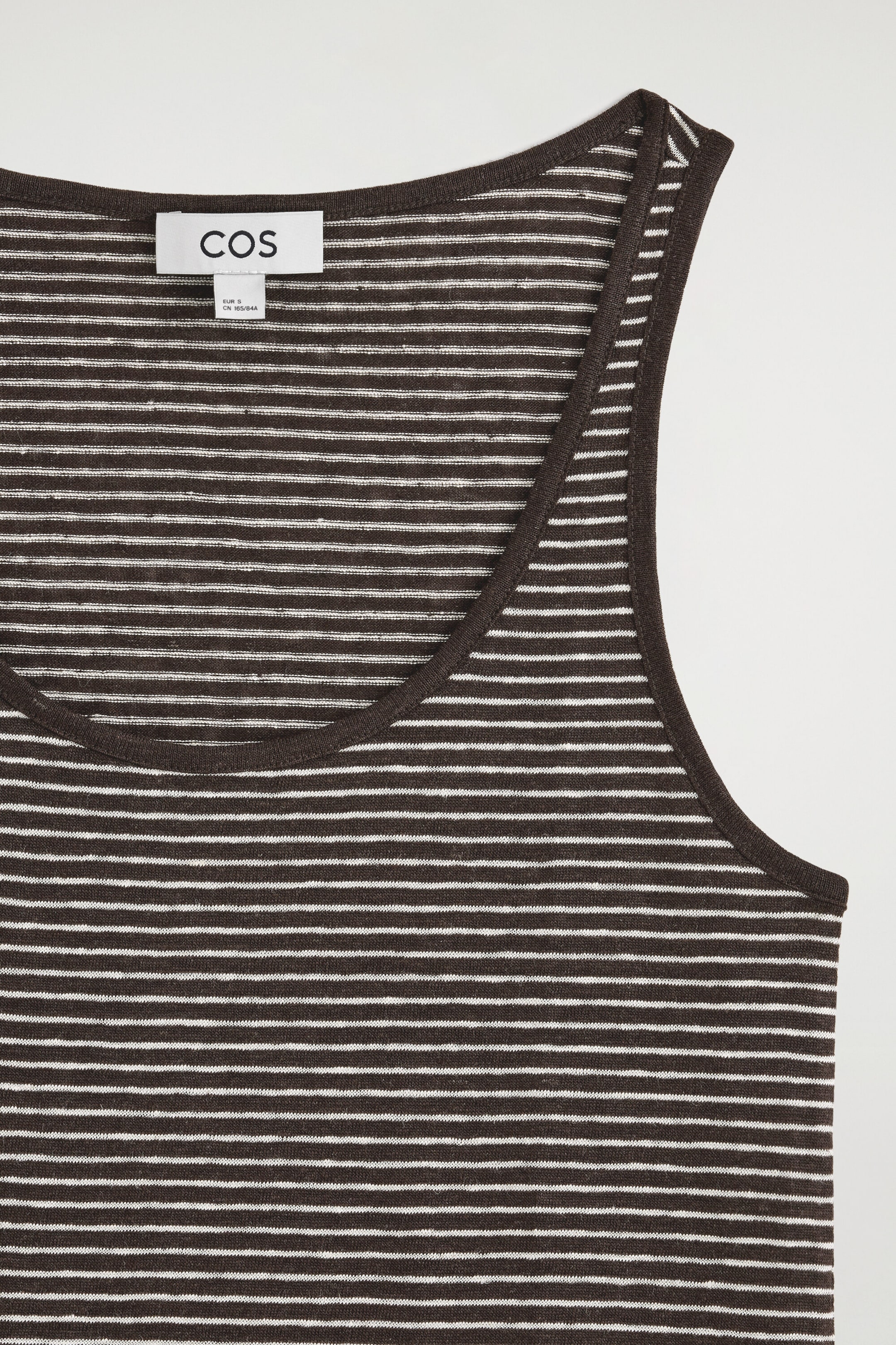 StillMedia/DescriptiveDetail