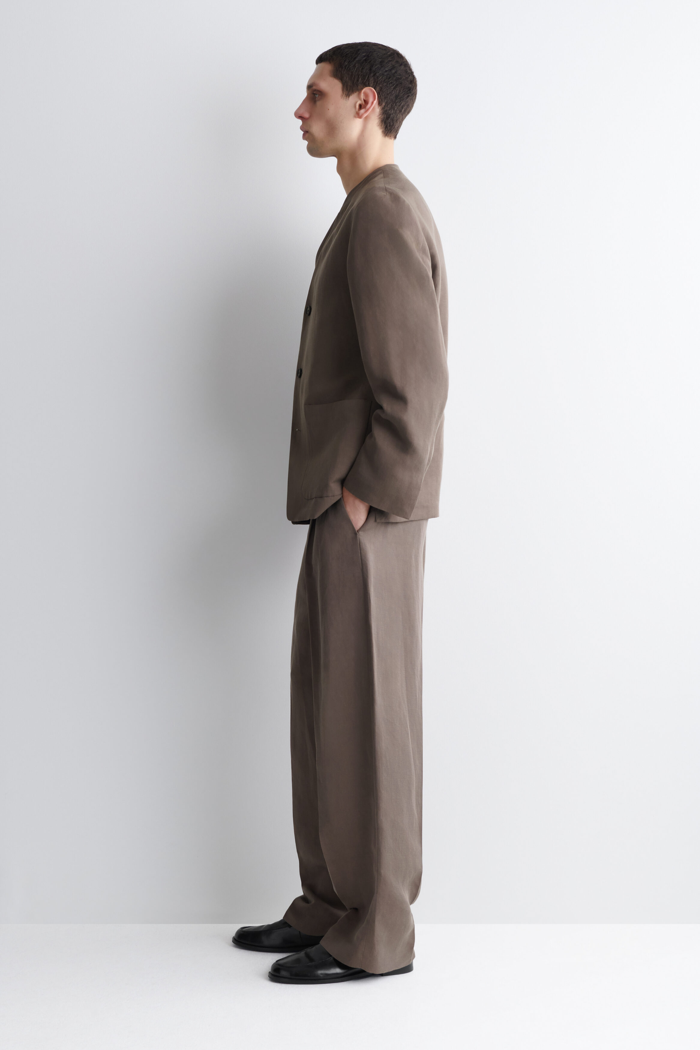 COLLARLESS LINEN-BLEND BLAZER - thumbnail 3