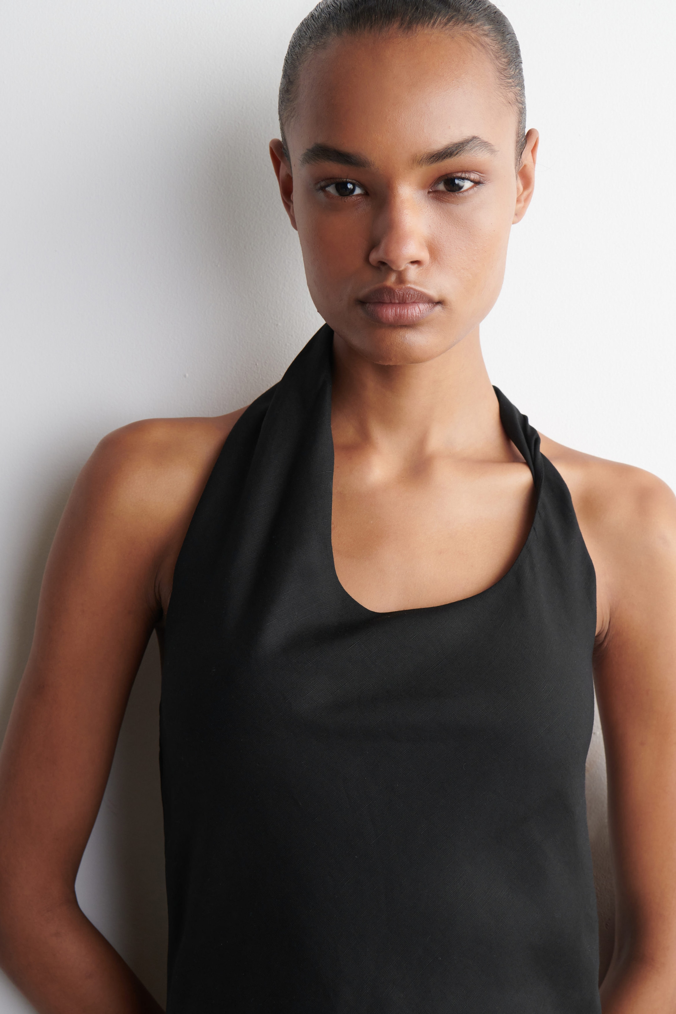 TWISTED LINEN-BLEND HALTERNECK DRESS