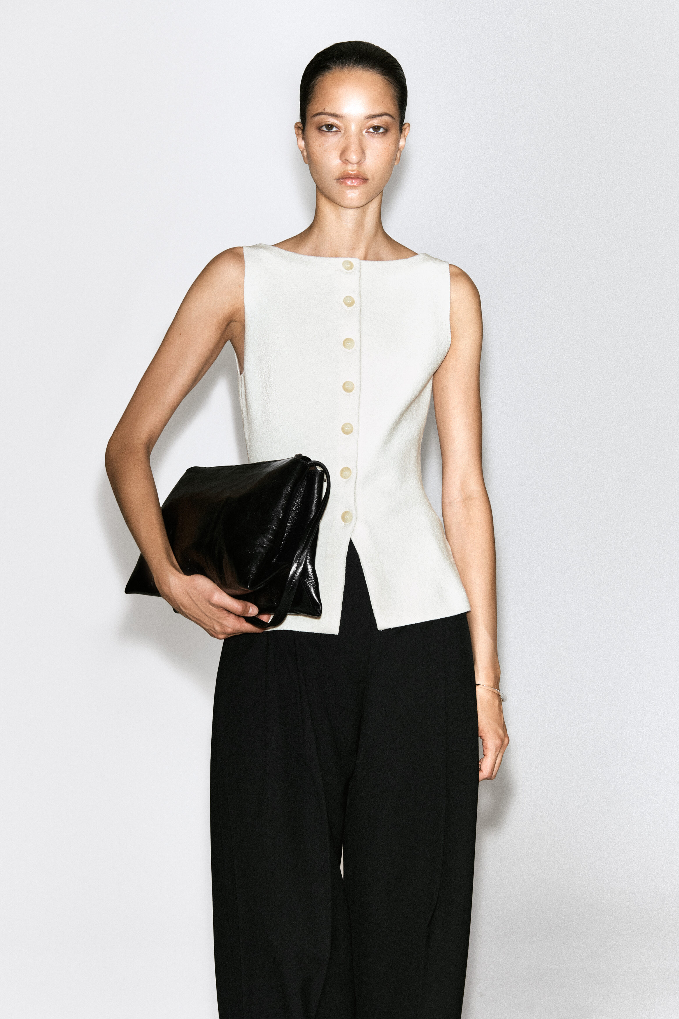 COTTON-BLEND CREPE VEST - WHITE | COS CA