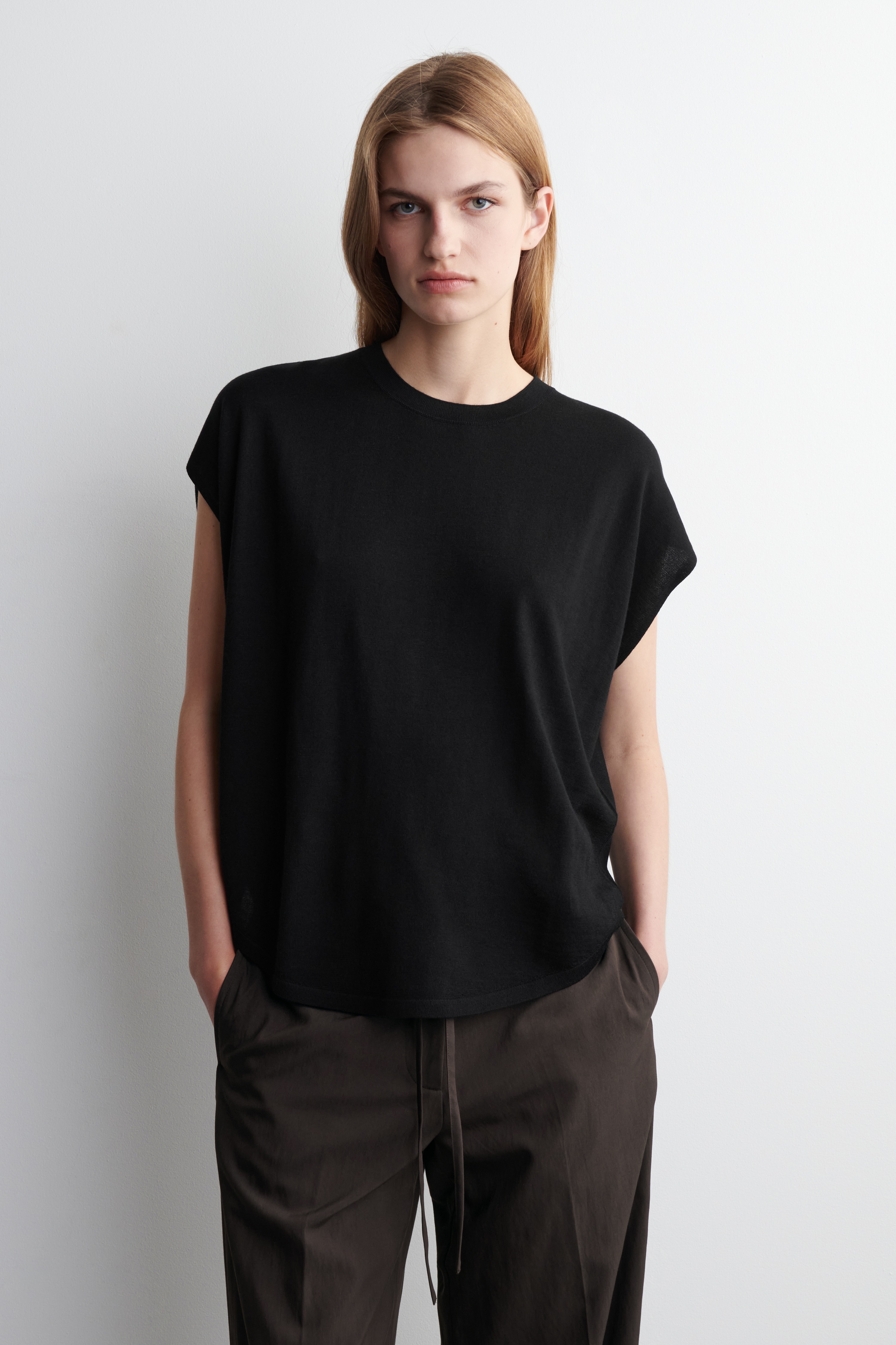 CIRCLE-CUT MERINO WOOL TOP - BLACK/GREY MÉLANGE