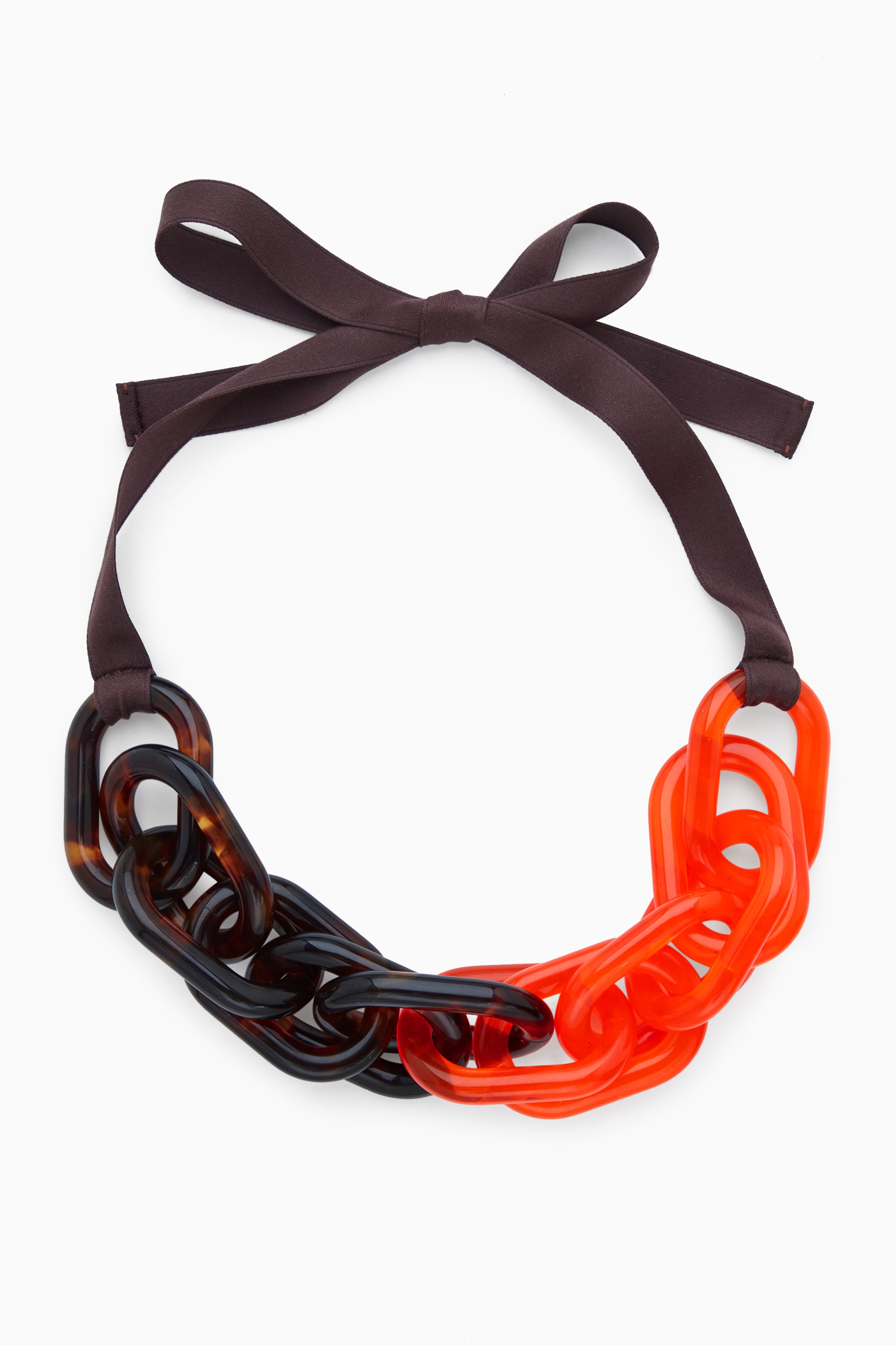 Vis større bilde: OVERSIZED-LINK GROSGRAIN RIBBON NECKLACE - TORTOISE SHELL / ORANGE - DAME | H&M NO 1