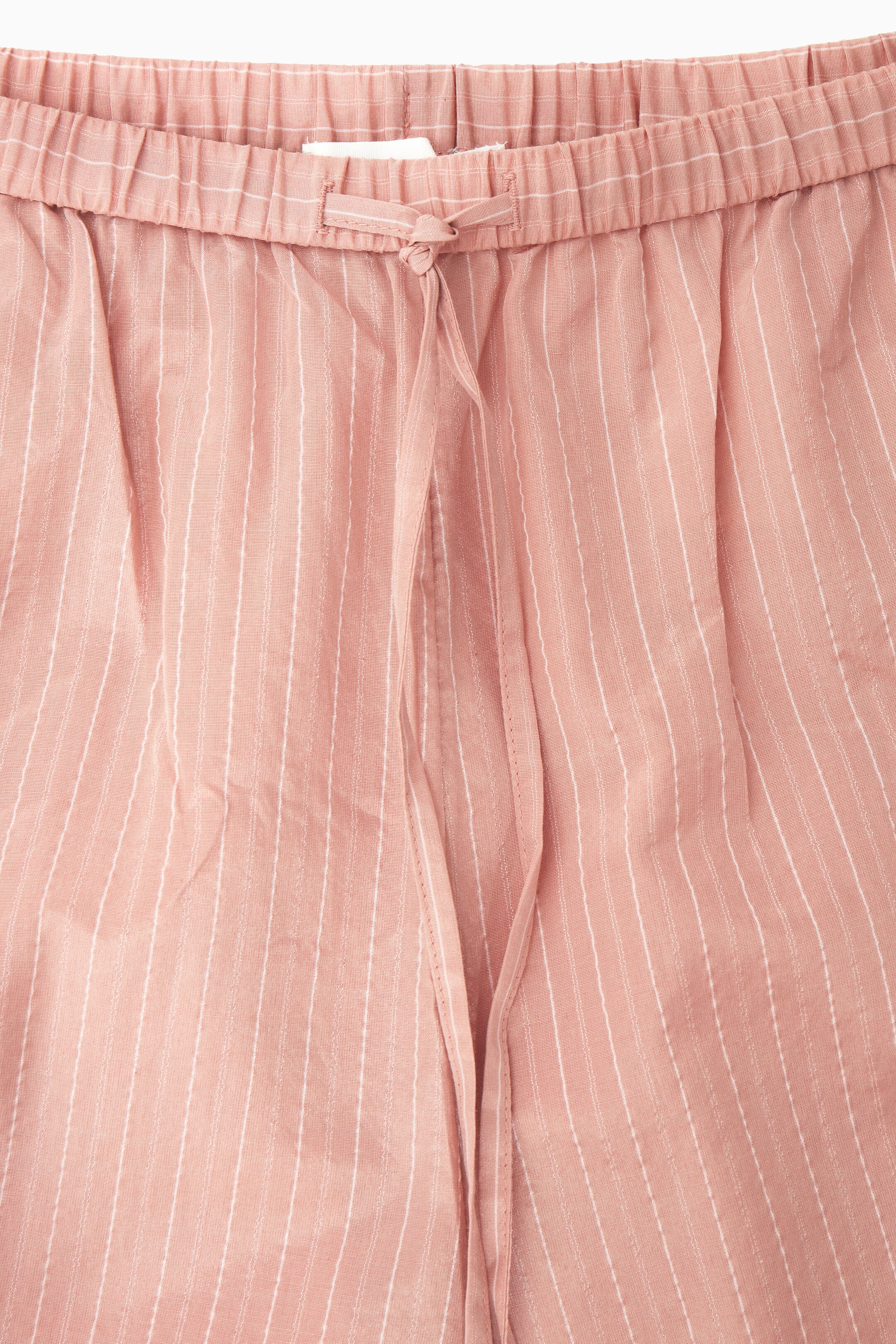 Ingrandisci l'immagine: STRIPED SILK-BLEND PYJAMA TROUSERS - PINK - DONNA | H&M CH 2