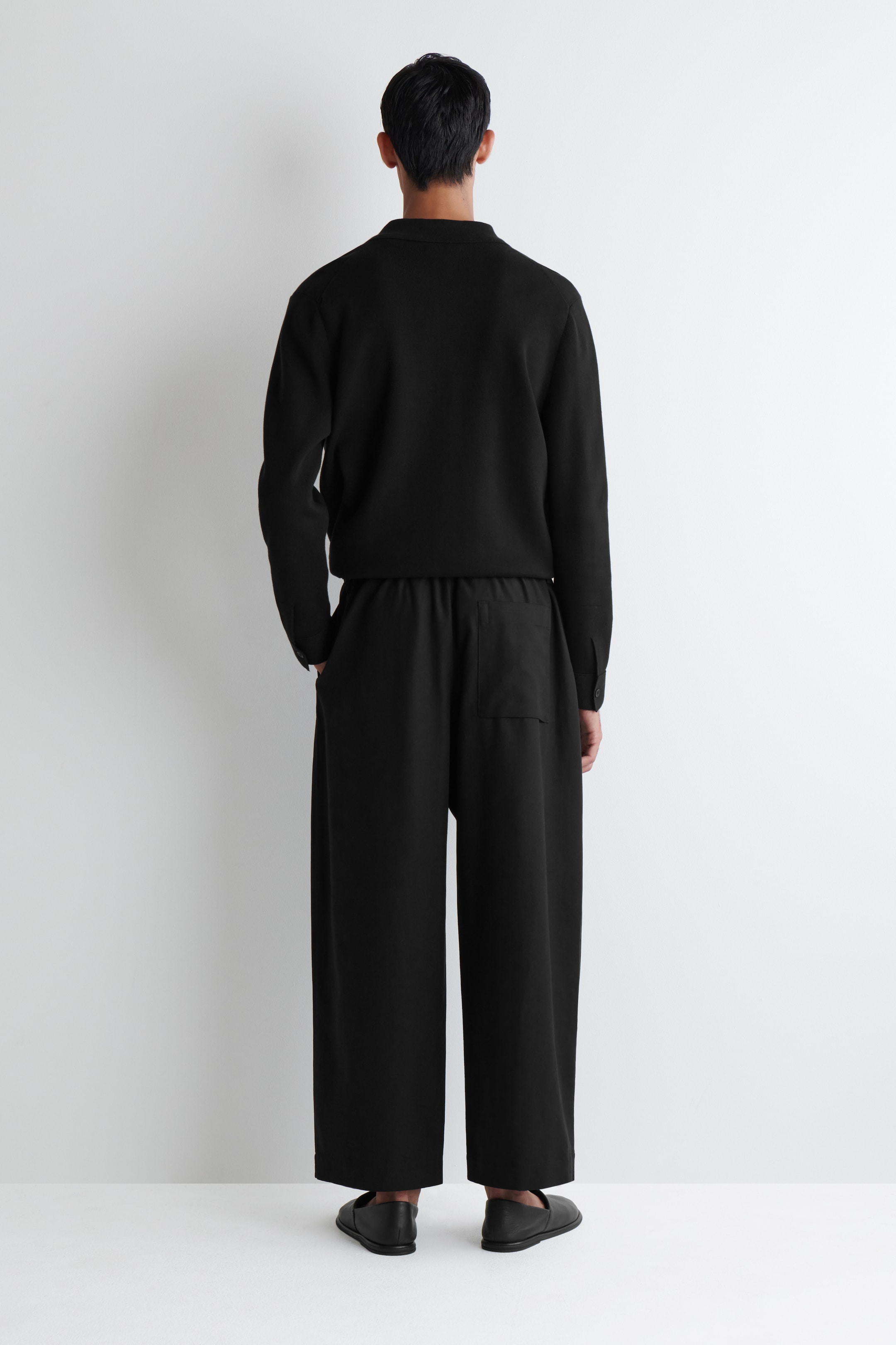Visualizza immagine più grande: PANTALONI BARREL CON COULISSE - NERO - UOMO | H&M IT 5