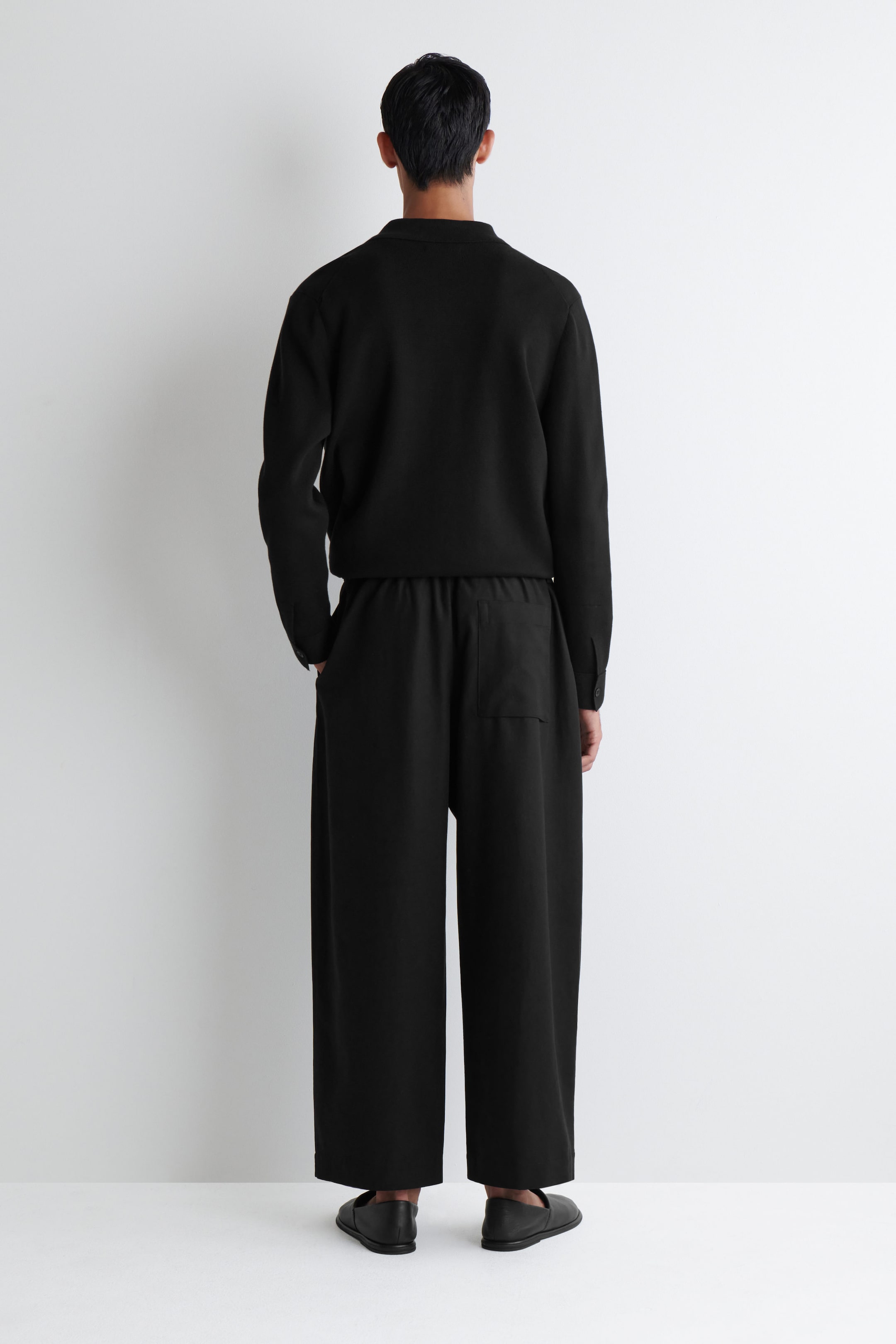 BARREL-LEG DRAWSTRING PANTS