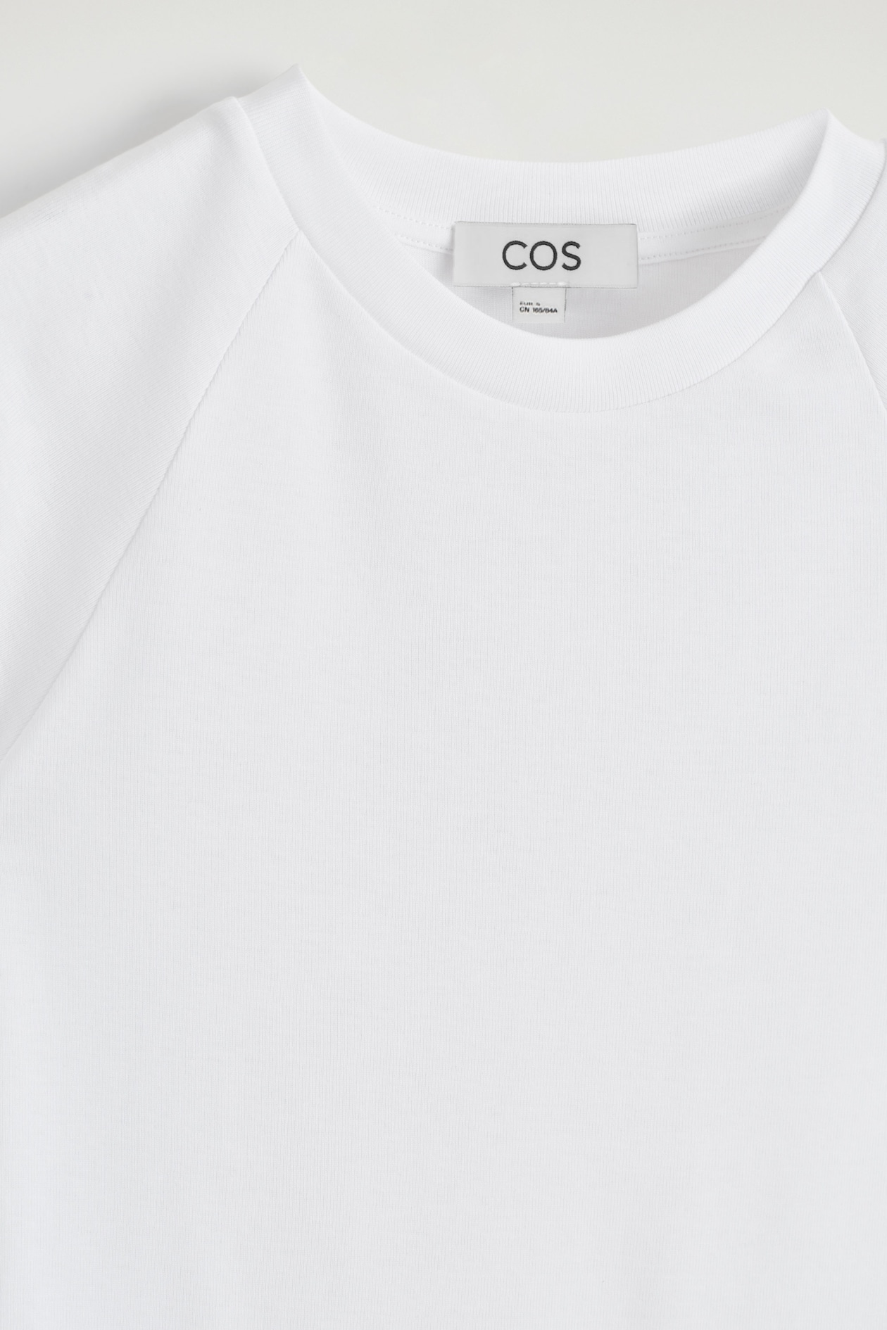 SLIM COTTON RAGLAN T-SHIRT — WHITE