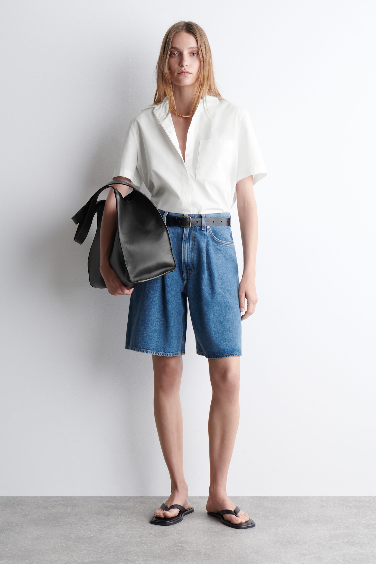 Men's Wide Leg Denim Shorts