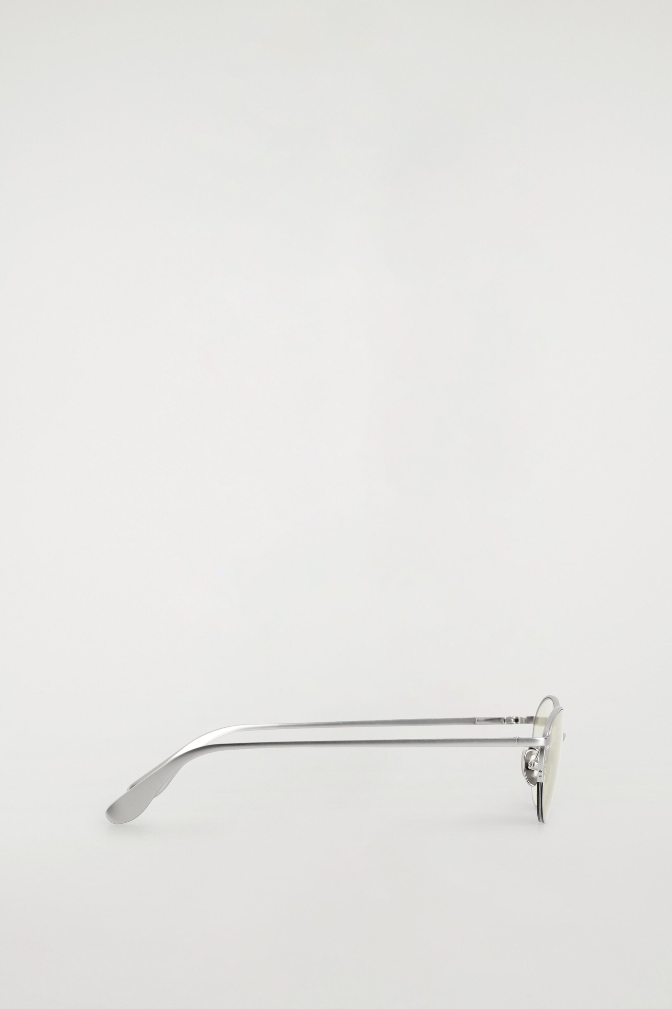 StillMedia/DescriptiveStillLife