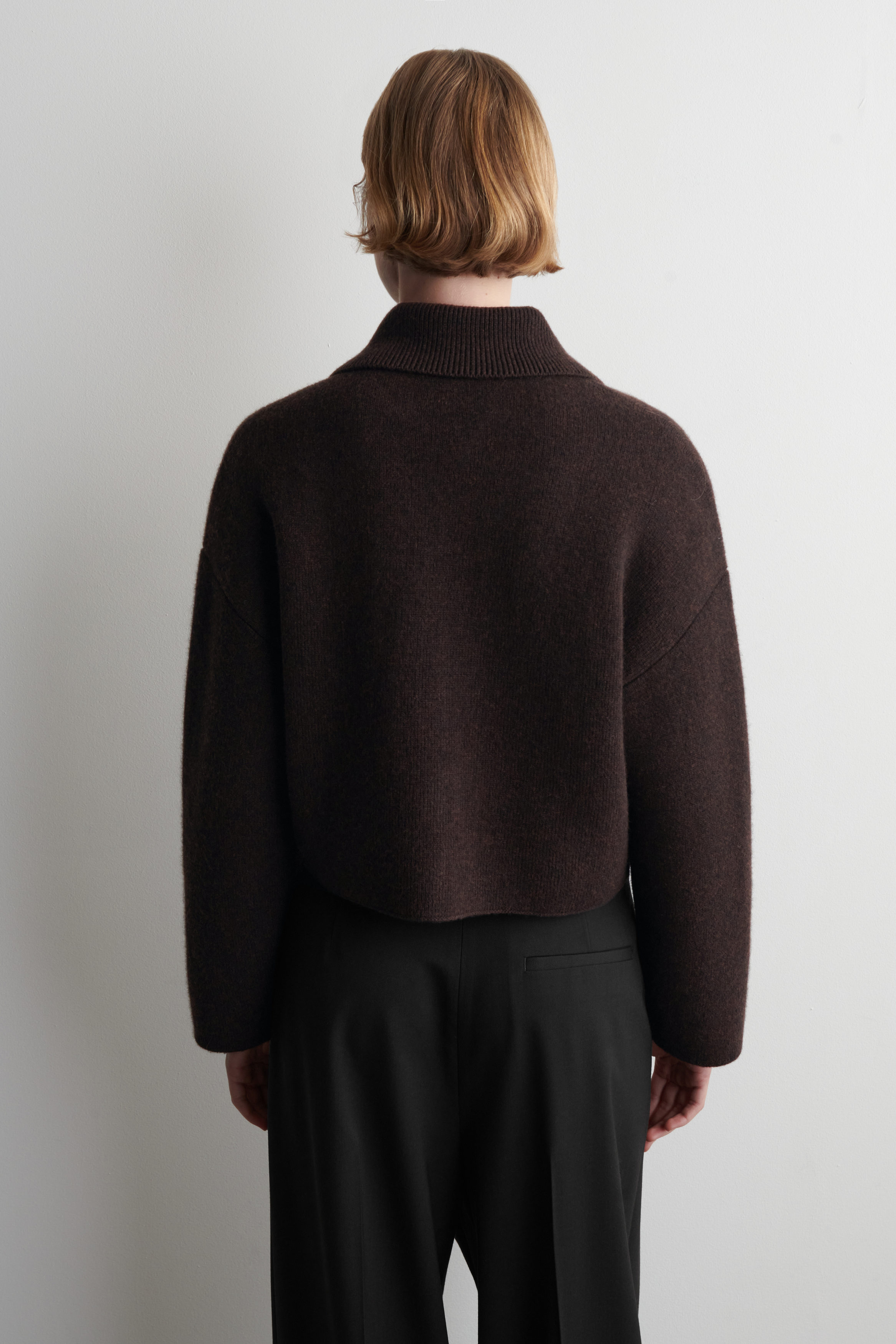 CROPPED KNITTED MERINO WOOL JACKET - DARK-BROWN MÉLANGE | COS US