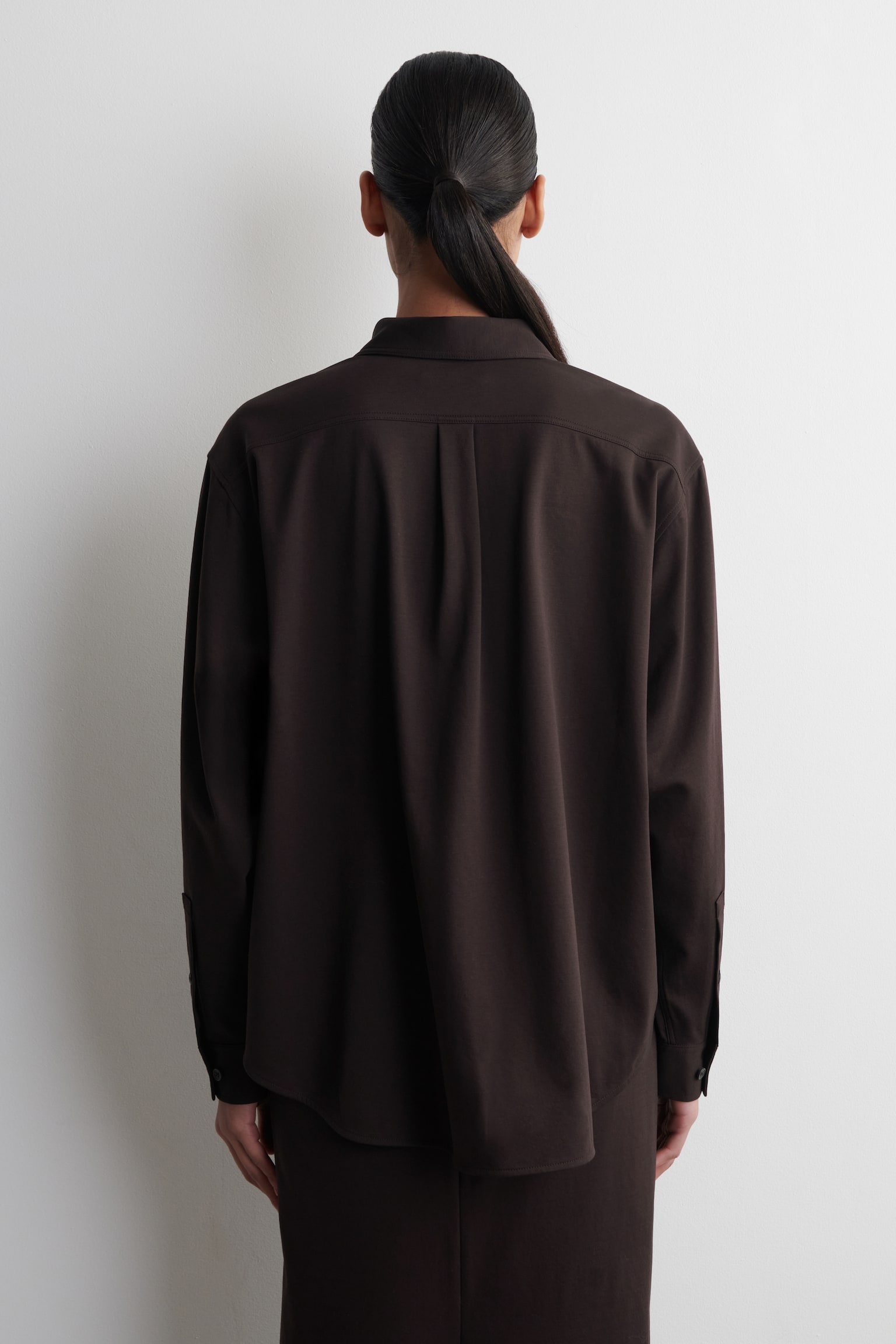 CAMICIA IN JERSEY DI COTONE PIMA - MARRONE SCURO/BLU - 7