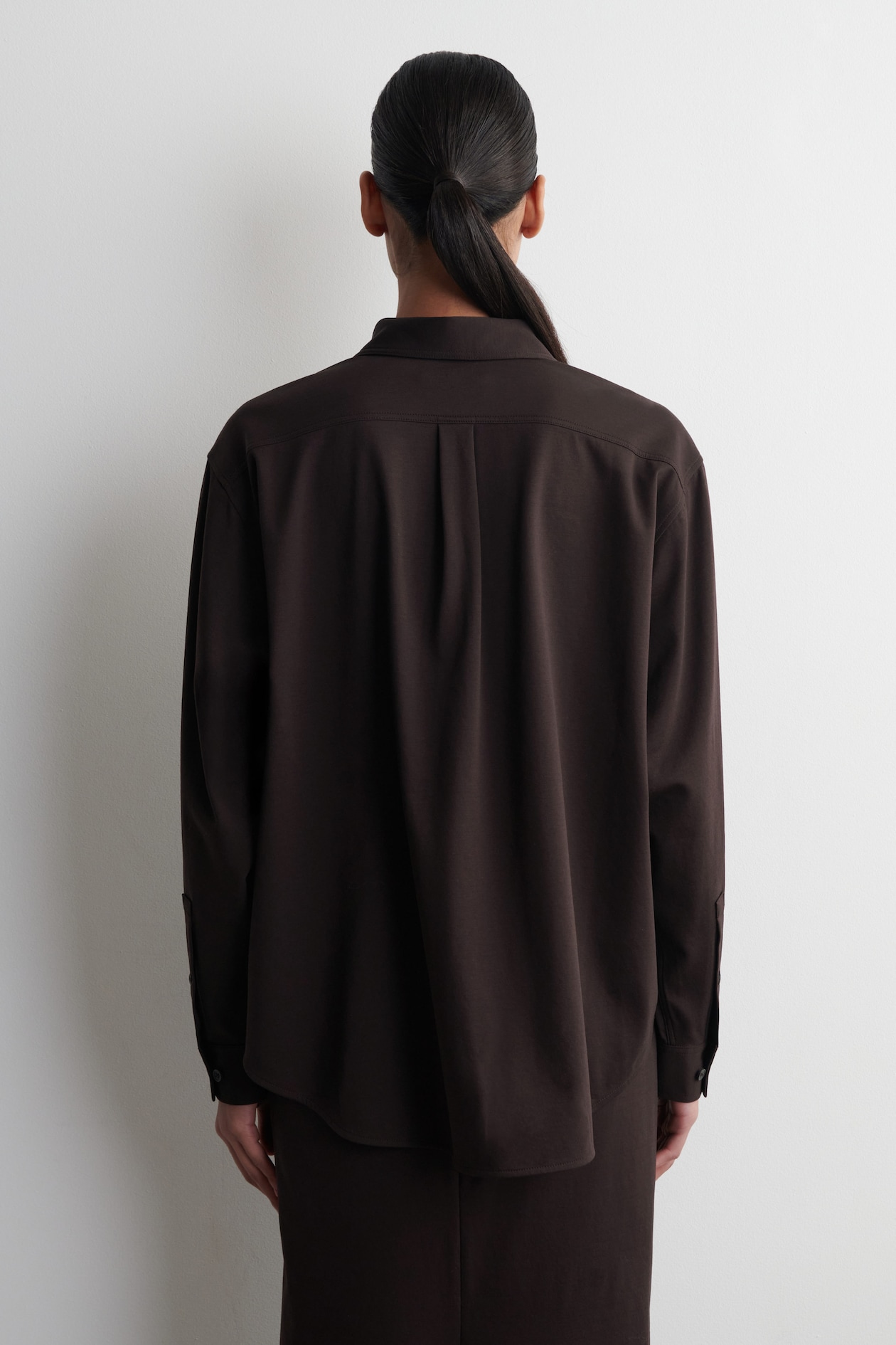 PIMA COTTON-JERSEY SHIRT — DARK BROWN