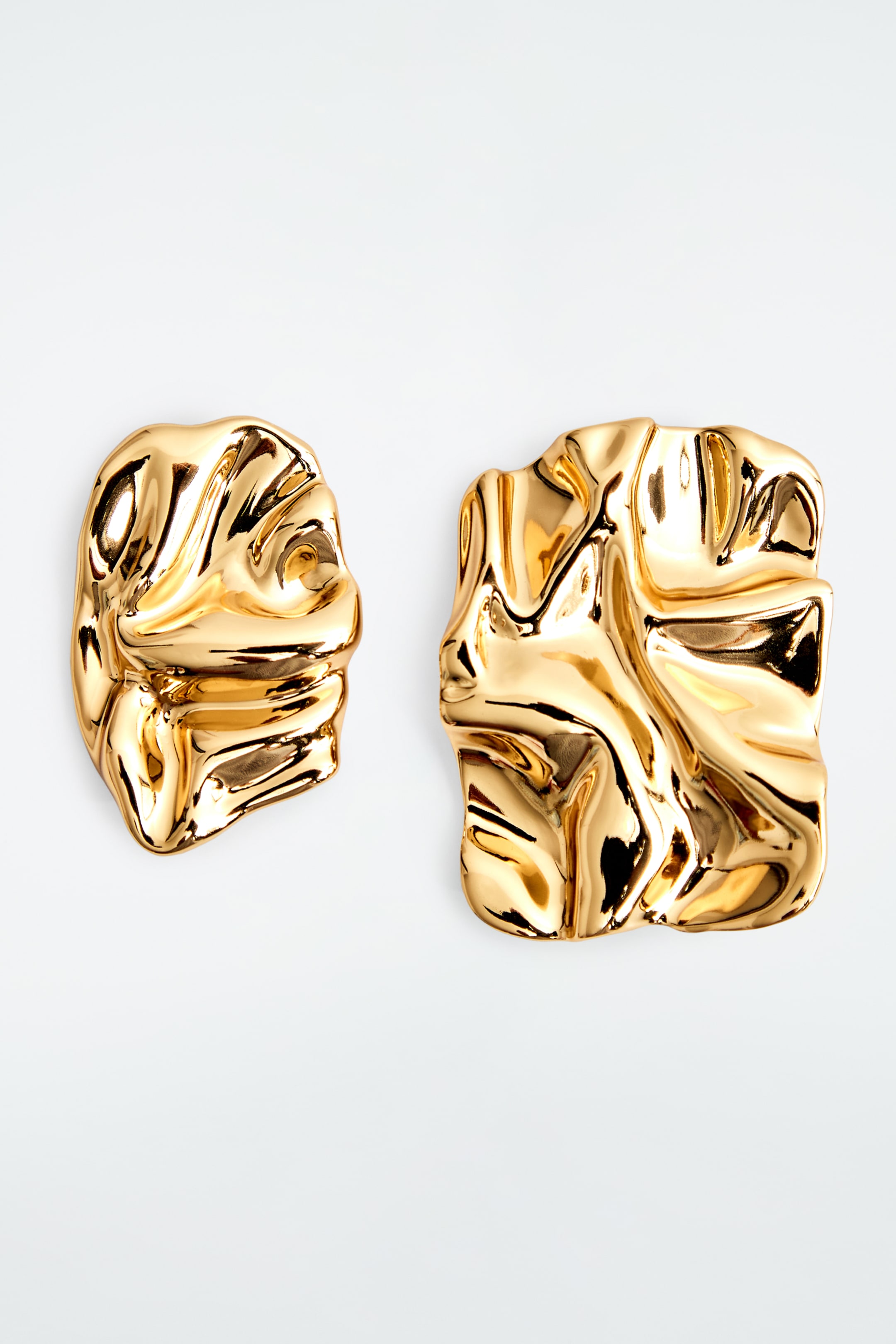 Ingrandisci l'immagine: SCRUNCHED MISMATCHED EARRINGS - GOLD - DONNA | H&M CH 1