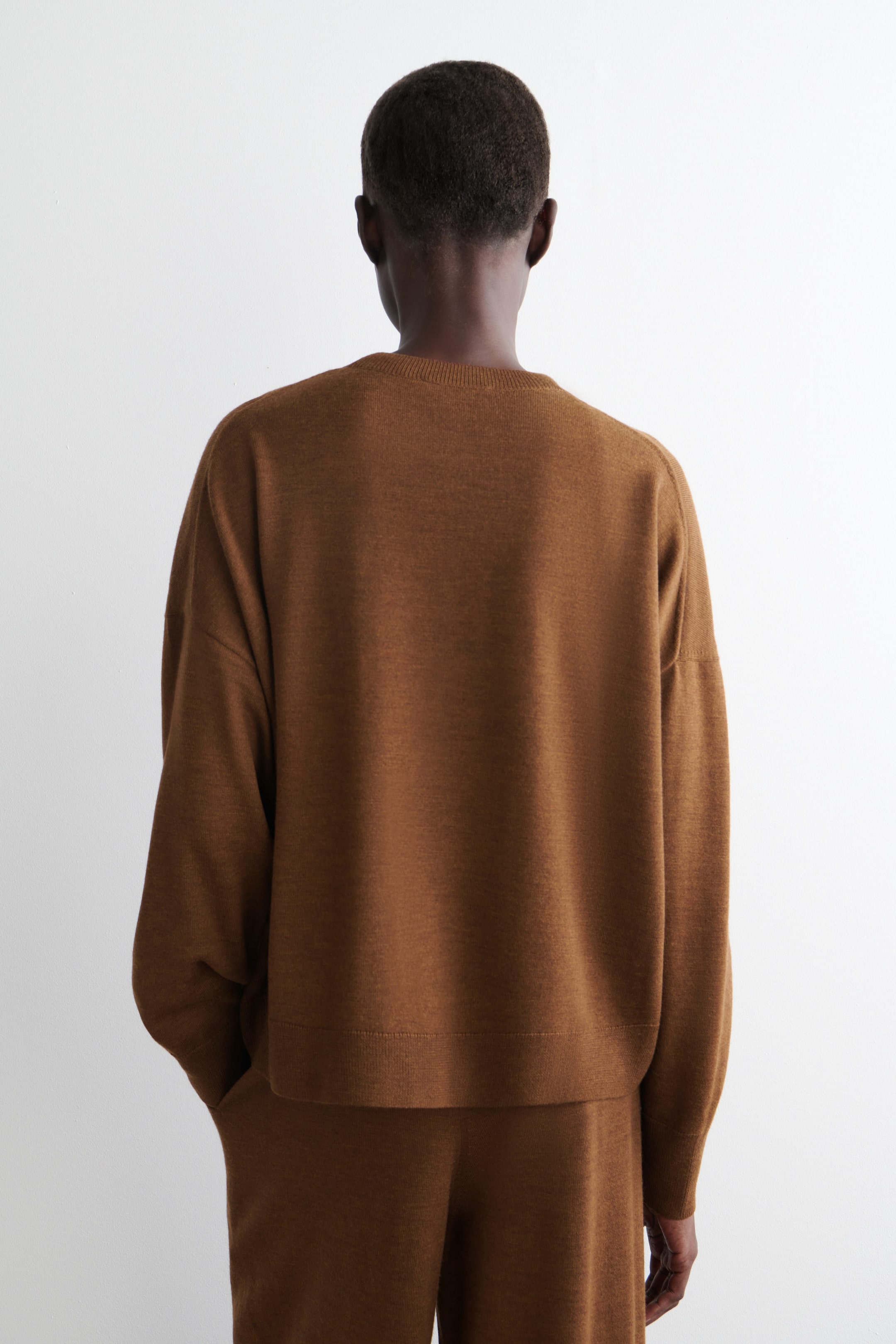 MERINO WOOL CREW-NECK SWEATER