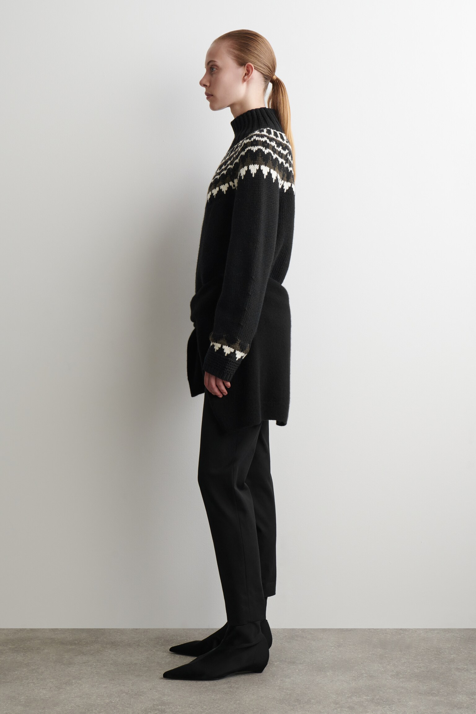 FAIR ISLE WOOL-CASHMERE JUMPER - BLACK / WHITE / BROWN/CREAM / BROWN / PINK - 4