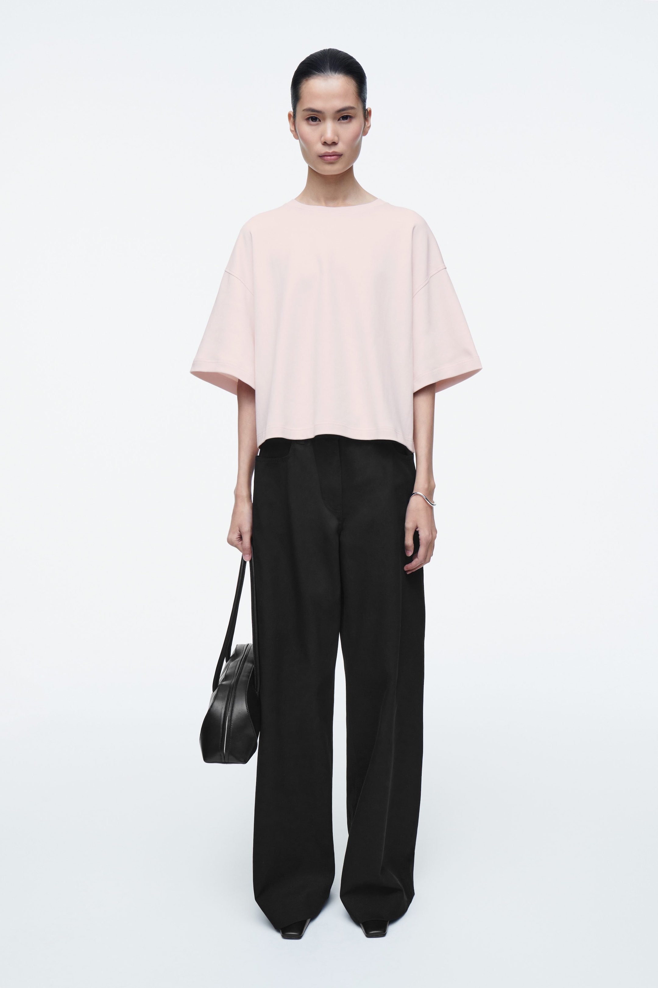 T-SHIRT SQUADRATA OVERSIZE