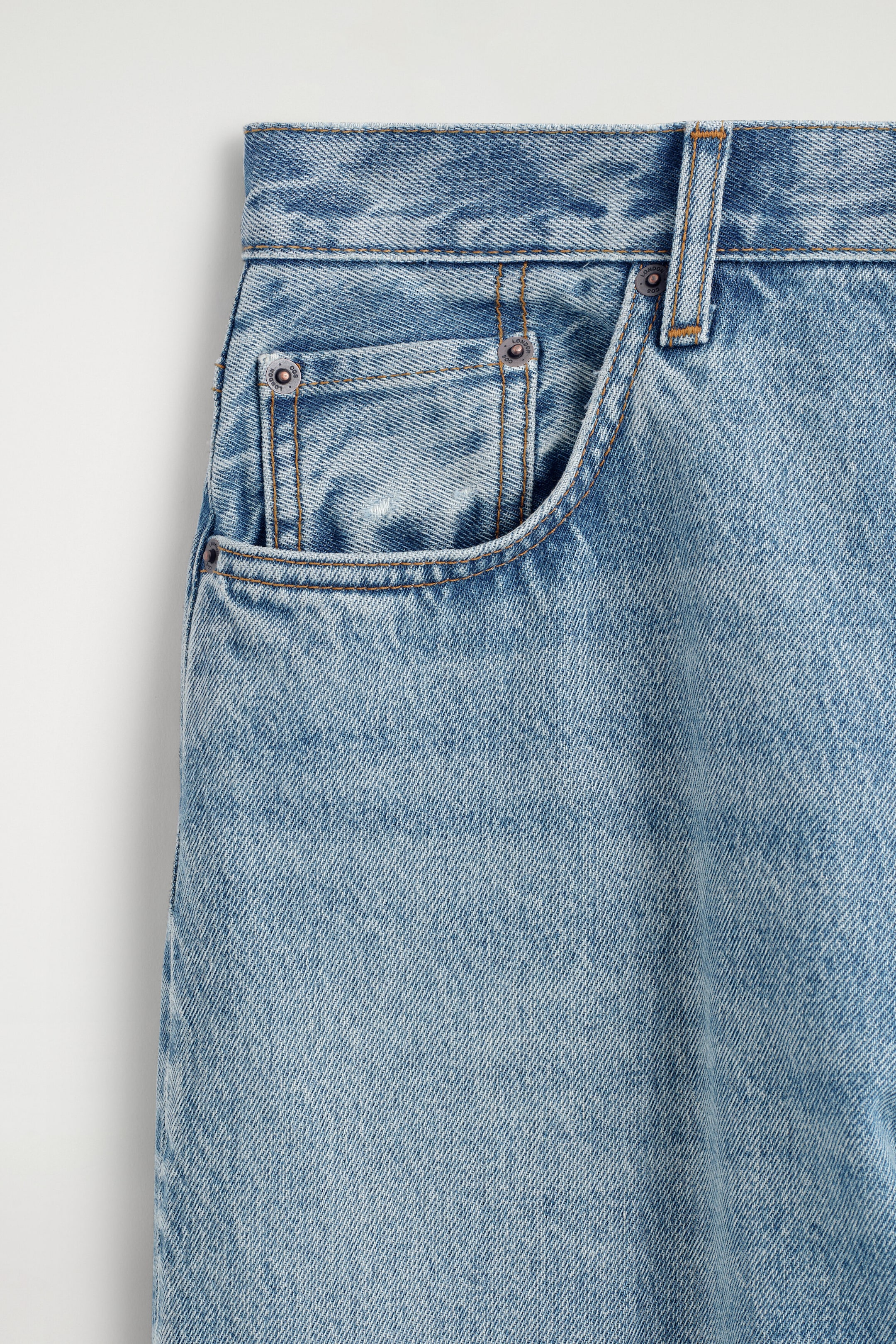 StillMedia/DescriptiveDetail