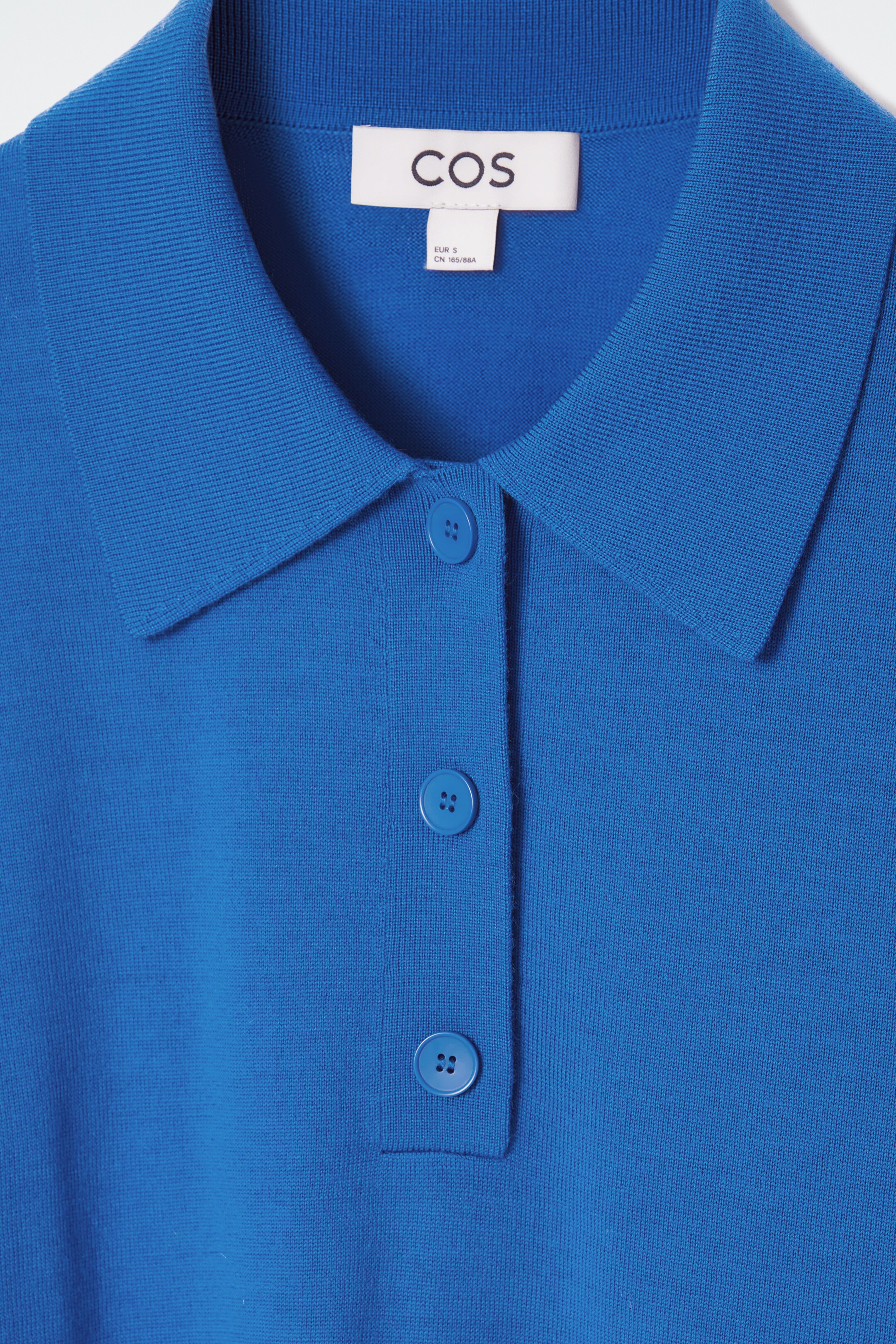 Ingrandisci l'immagine: MERINO WOOL POLO SHIRT - BRIGHT BLUE - DONNA | H&M CH 2