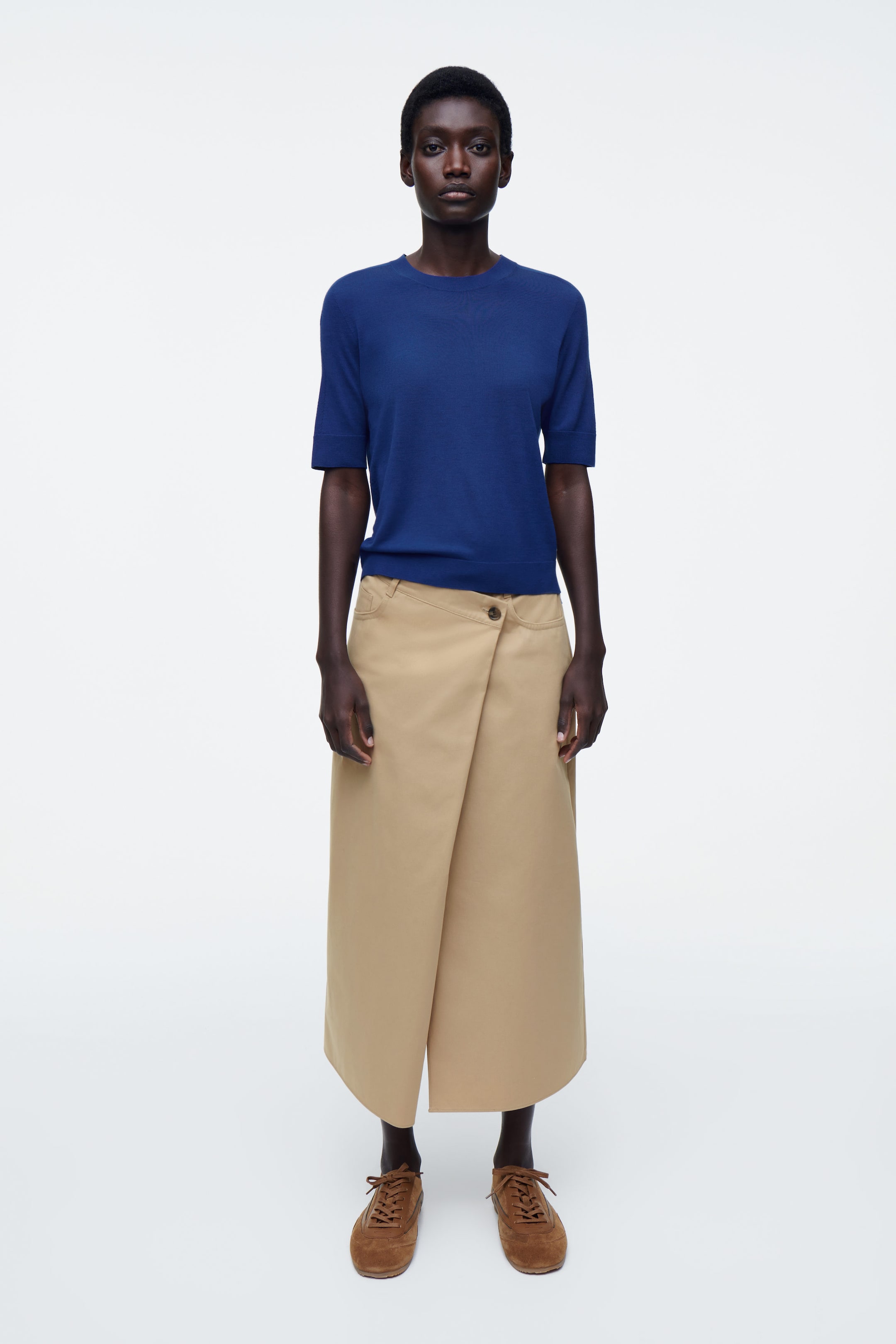 SLIM MERINO WOOL SEAMLESS T-SHIRT