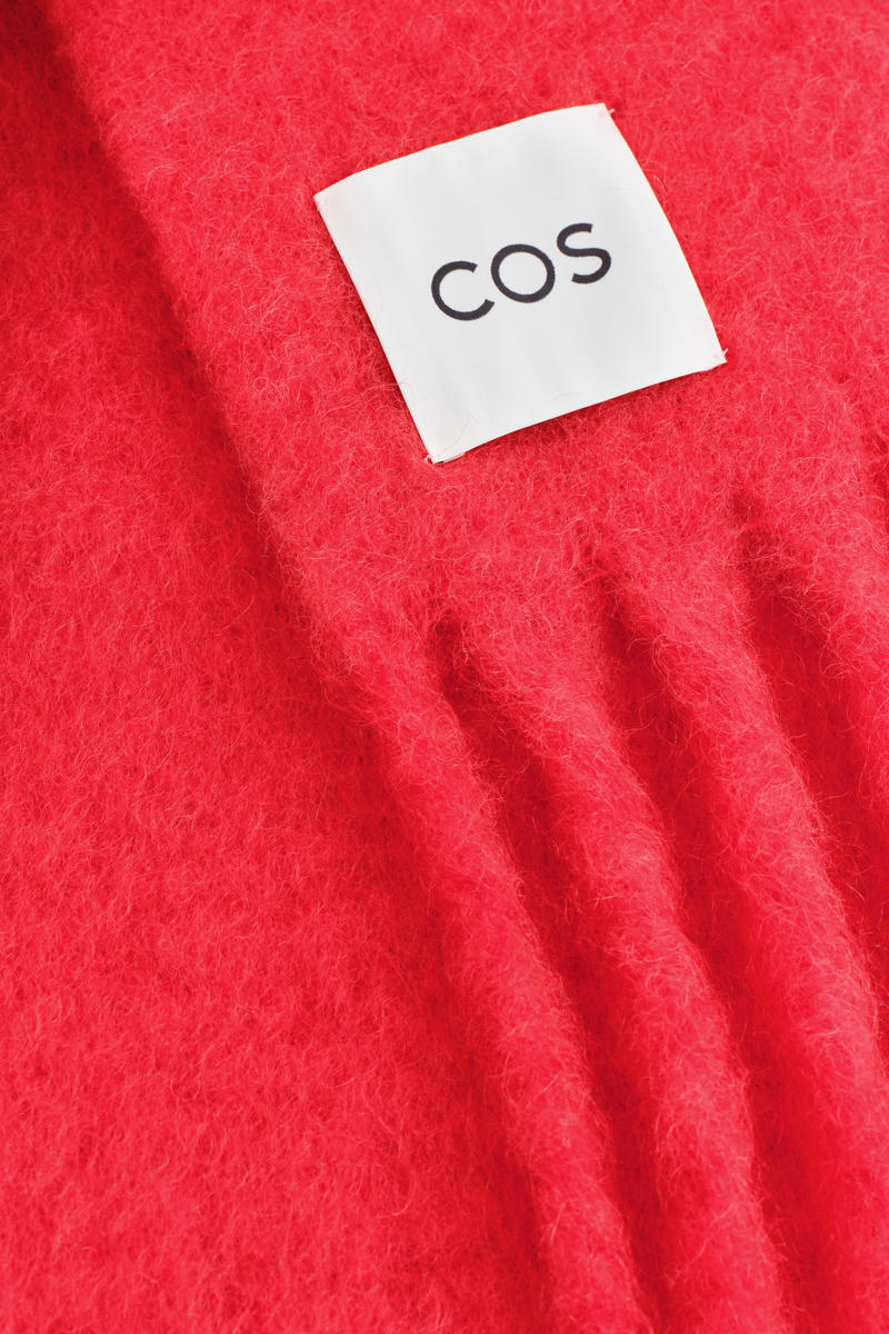 Cos Fringed Brushed-mohair Scarf In Red